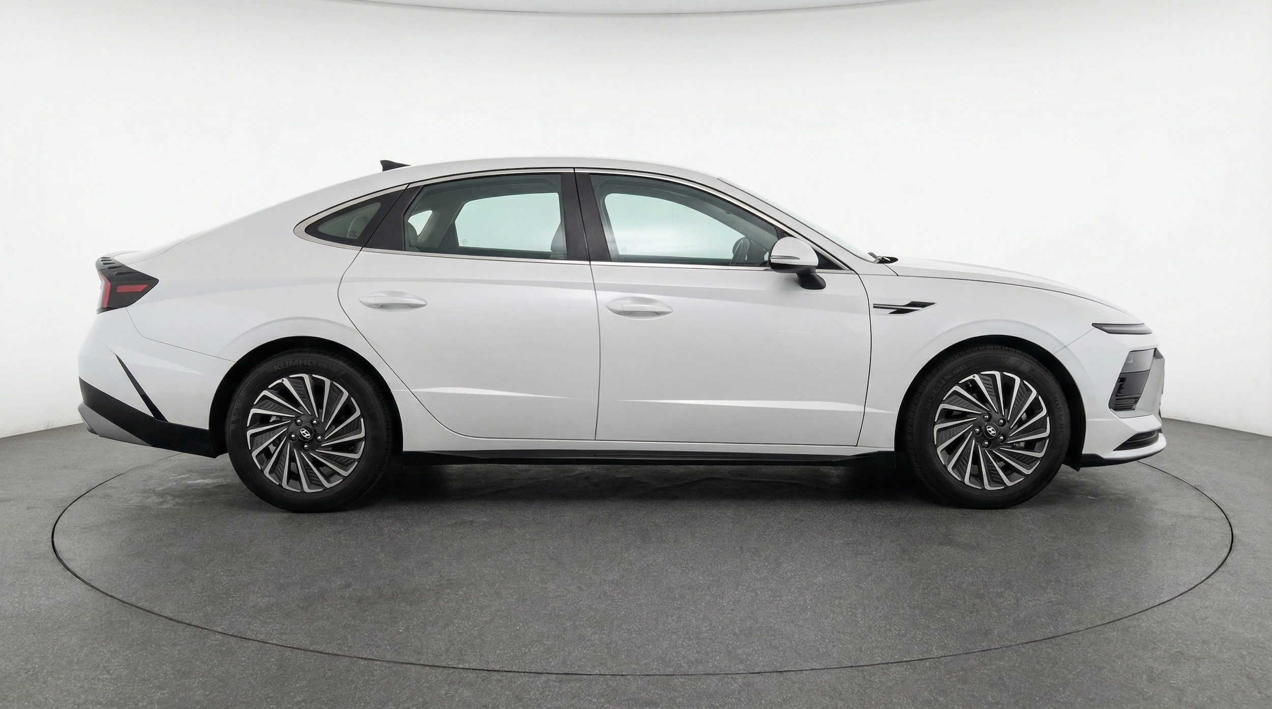 Thumbnail: 2025 Hyundai Sonata - 8
