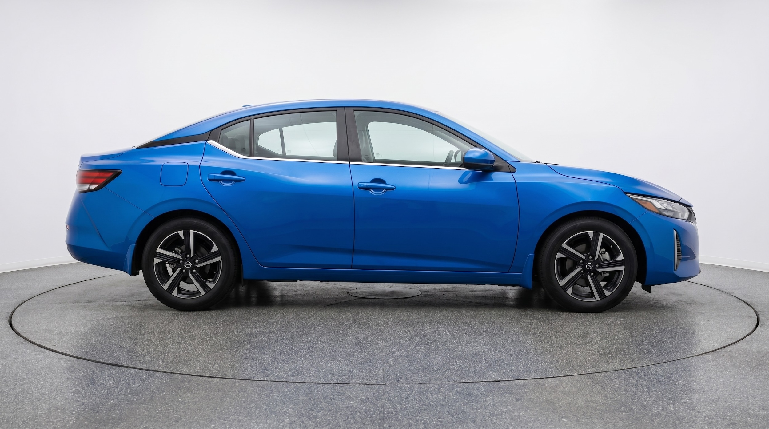 Thumbnail: 2025 Nissan Sentra - 8