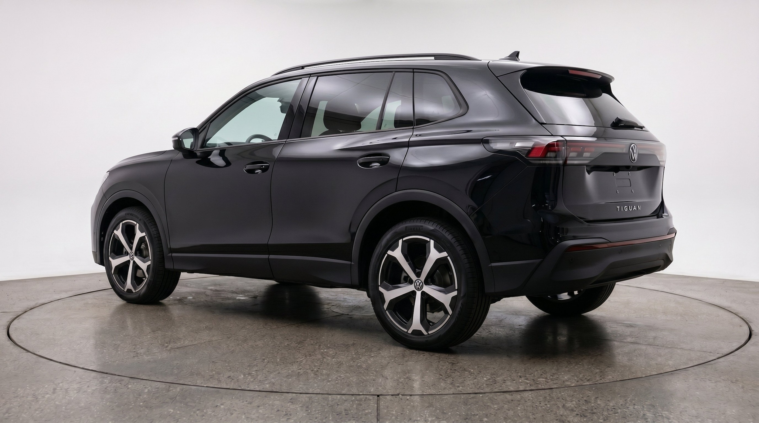 Thumbnail: 2026 Volkswagen Tiguan - 6