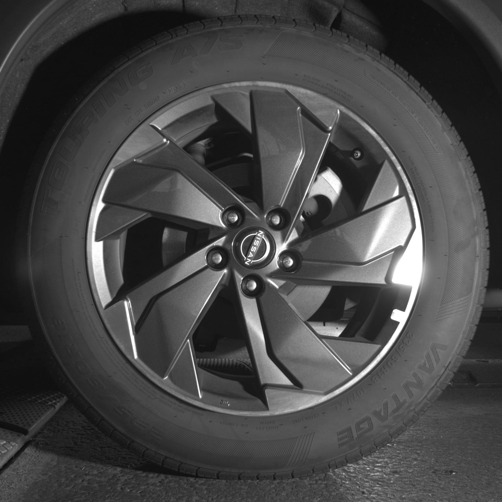 Thumbnail: 2025 Nissan Rogue - 11