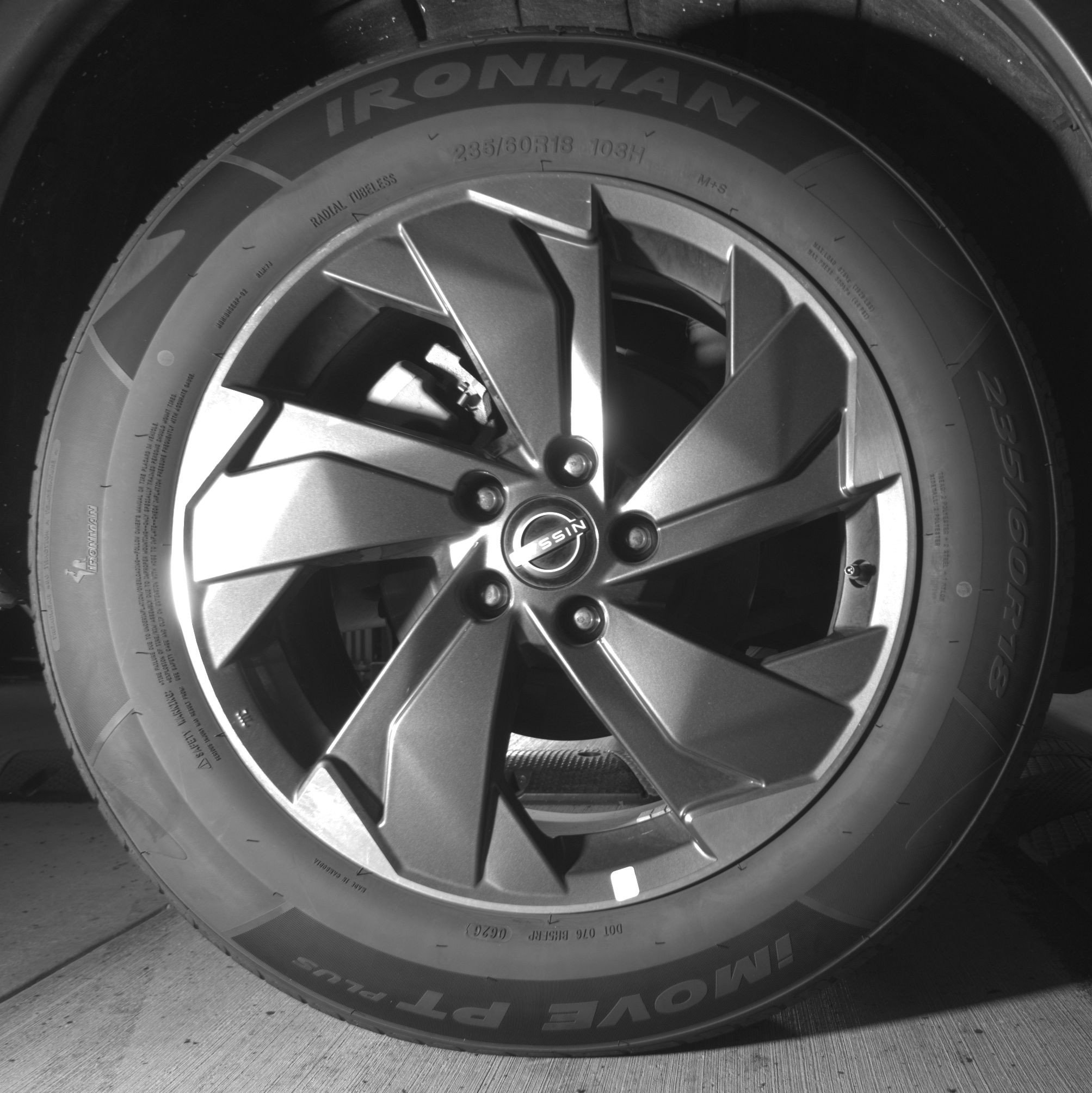 Thumbnail: 2025 Nissan Rogue - 15