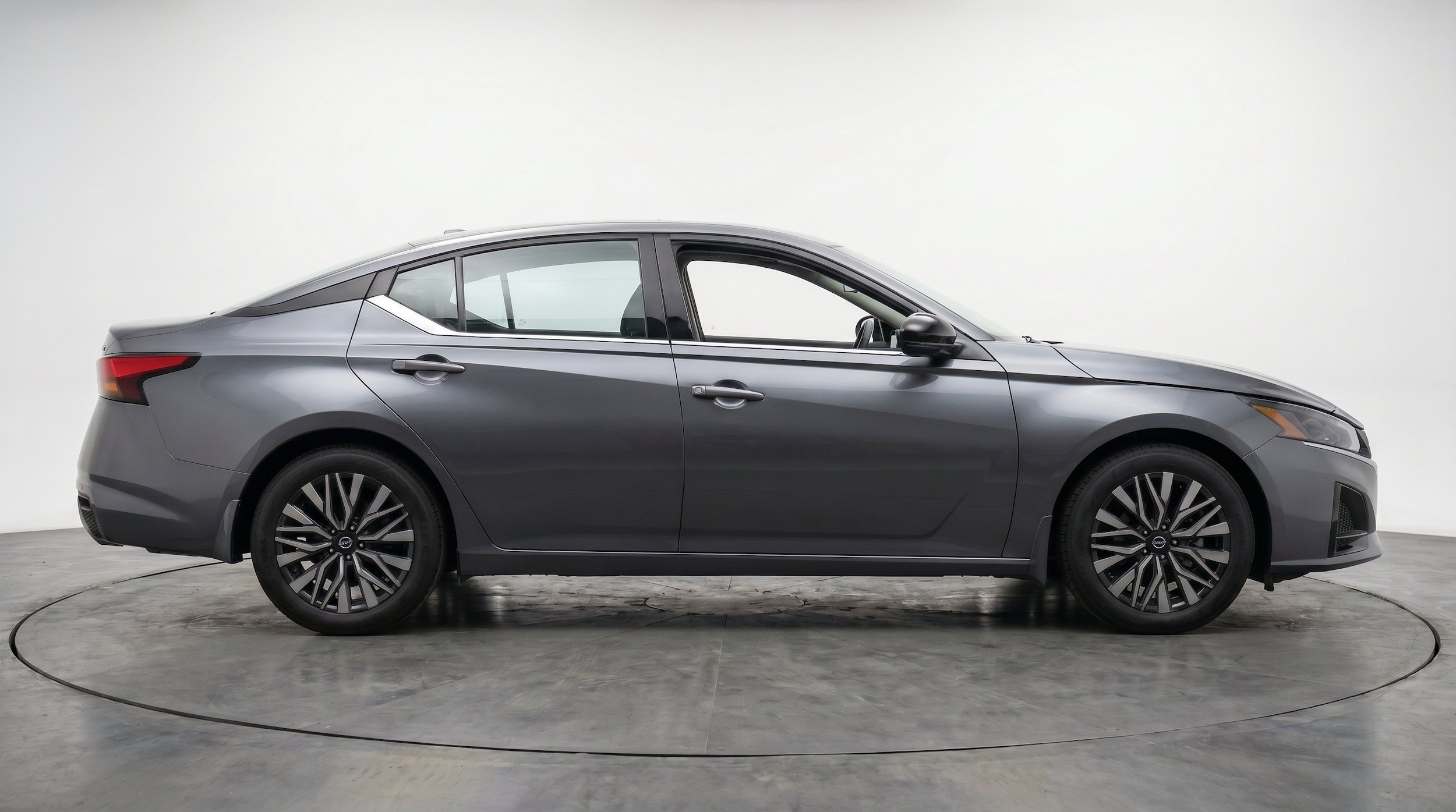 Thumbnail: 2026 Nissan Altima - 10