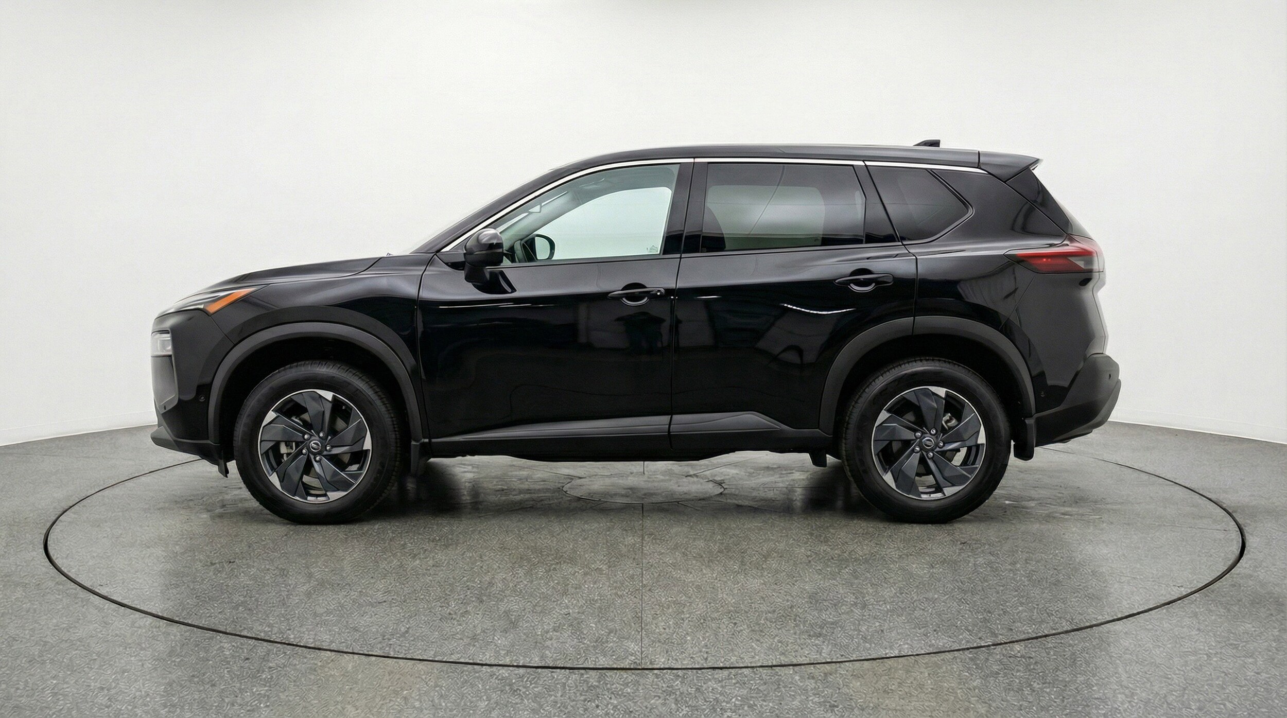 Thumbnail: 2025 Nissan Rogue - 5
