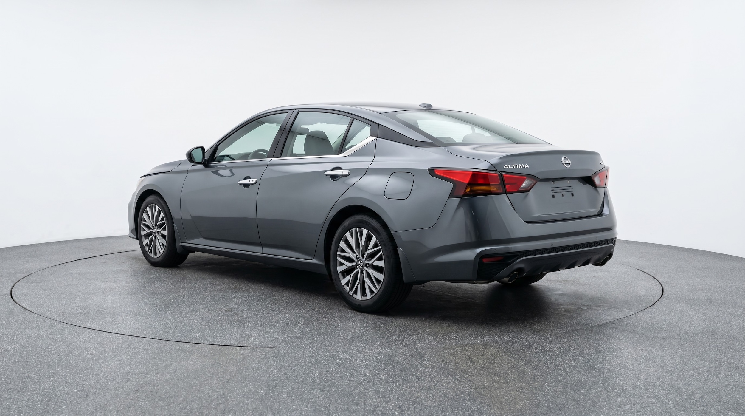 Thumbnail: 2025 Nissan Altima - 5