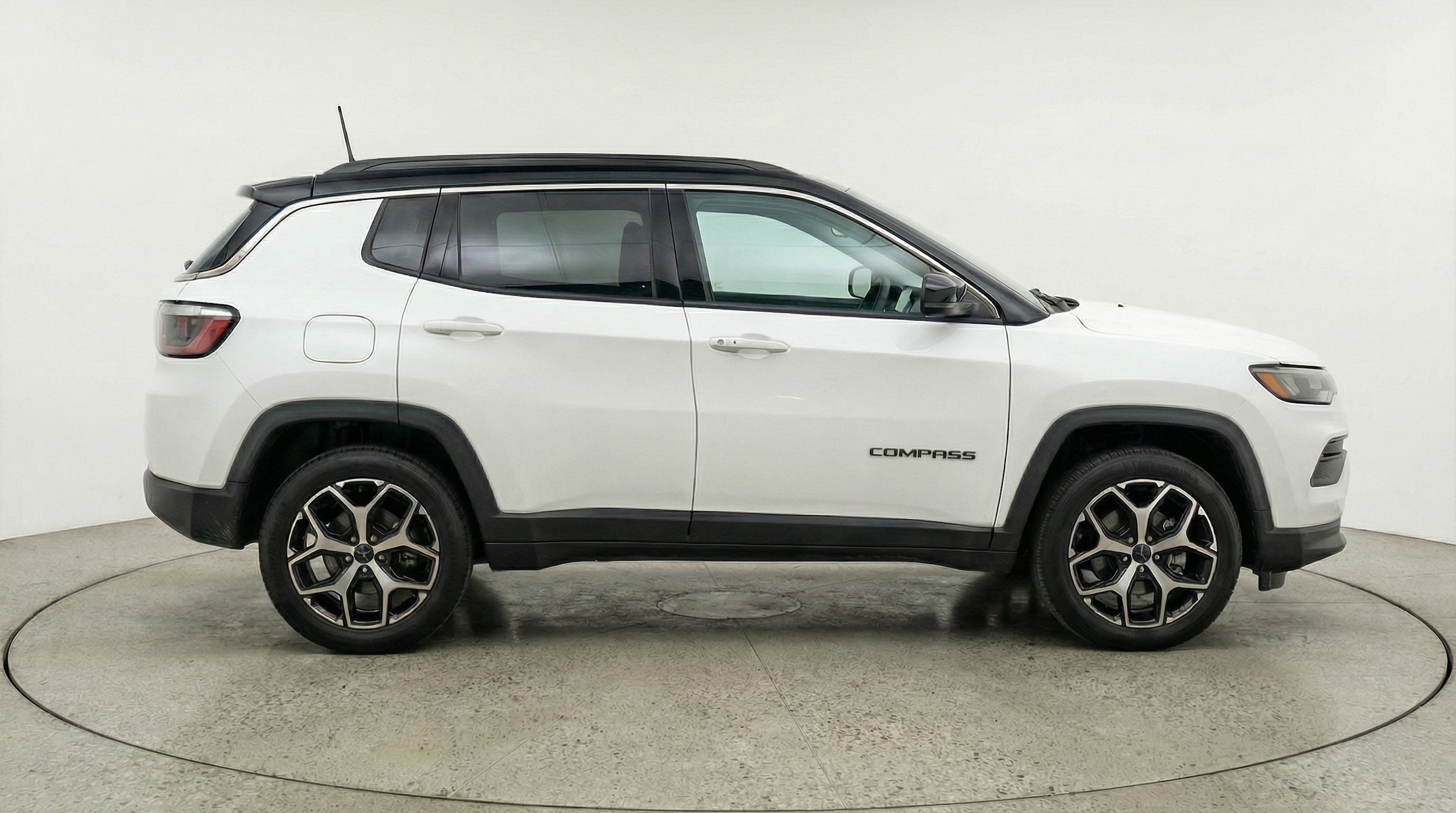 Thumbnail: 2025 Jeep Compass - 8