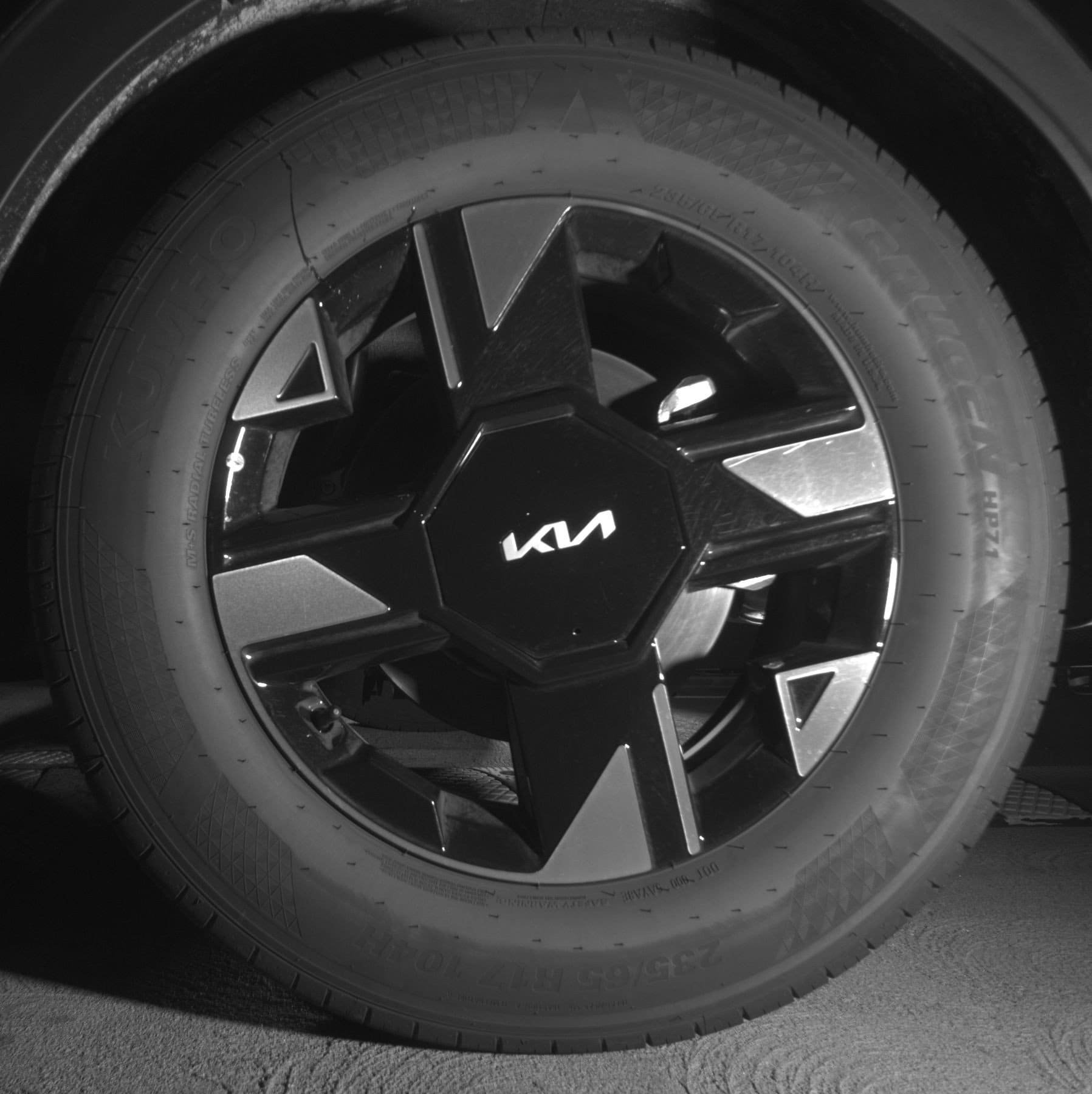 Thumbnail: 2026 Kia Sportage - 14