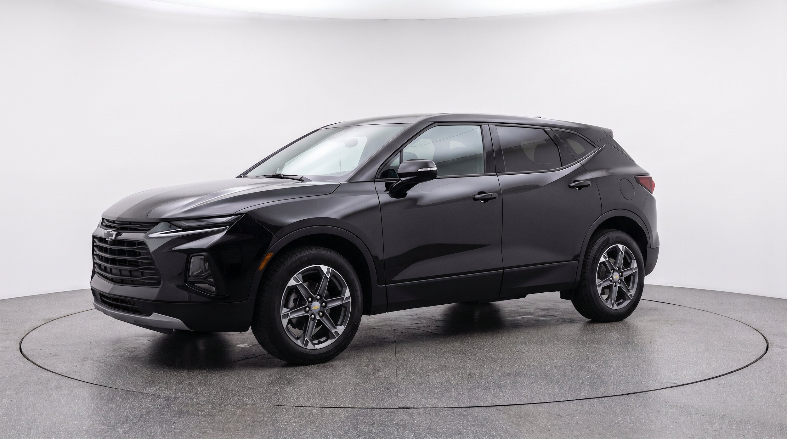 Thumbnail: 2026 Chevrolet Blazer - 3