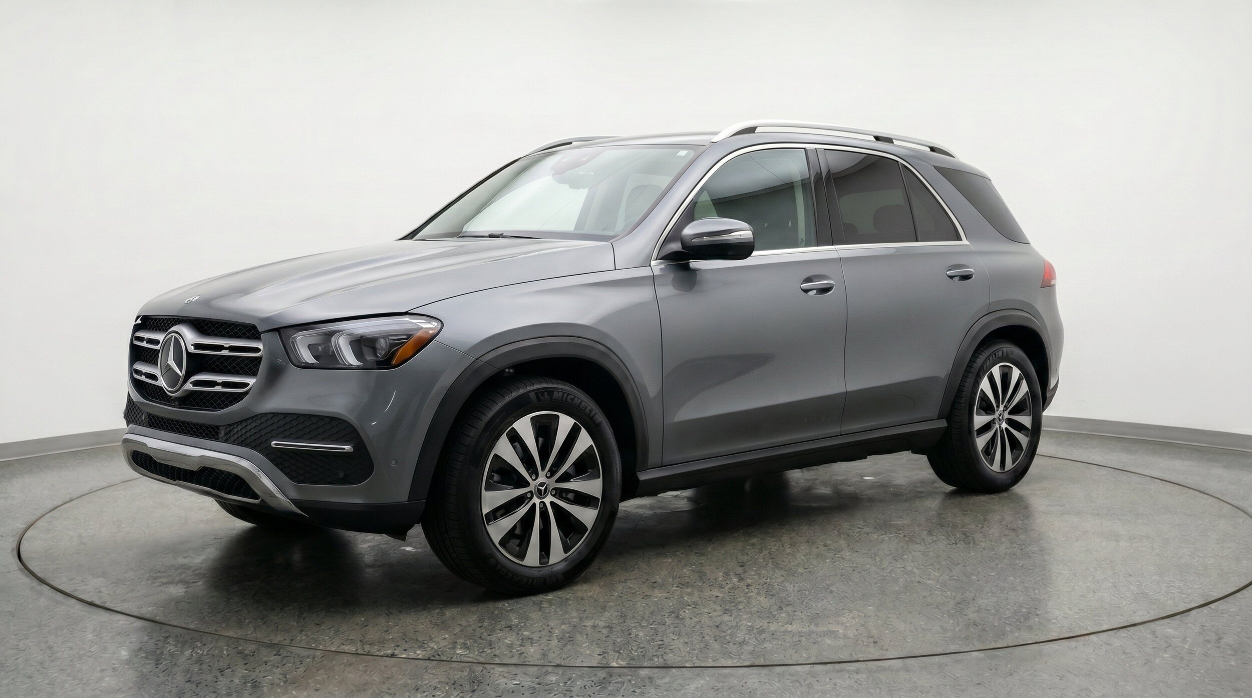 Thumbnail: 2026 Mercedes-Benz GLE - 3