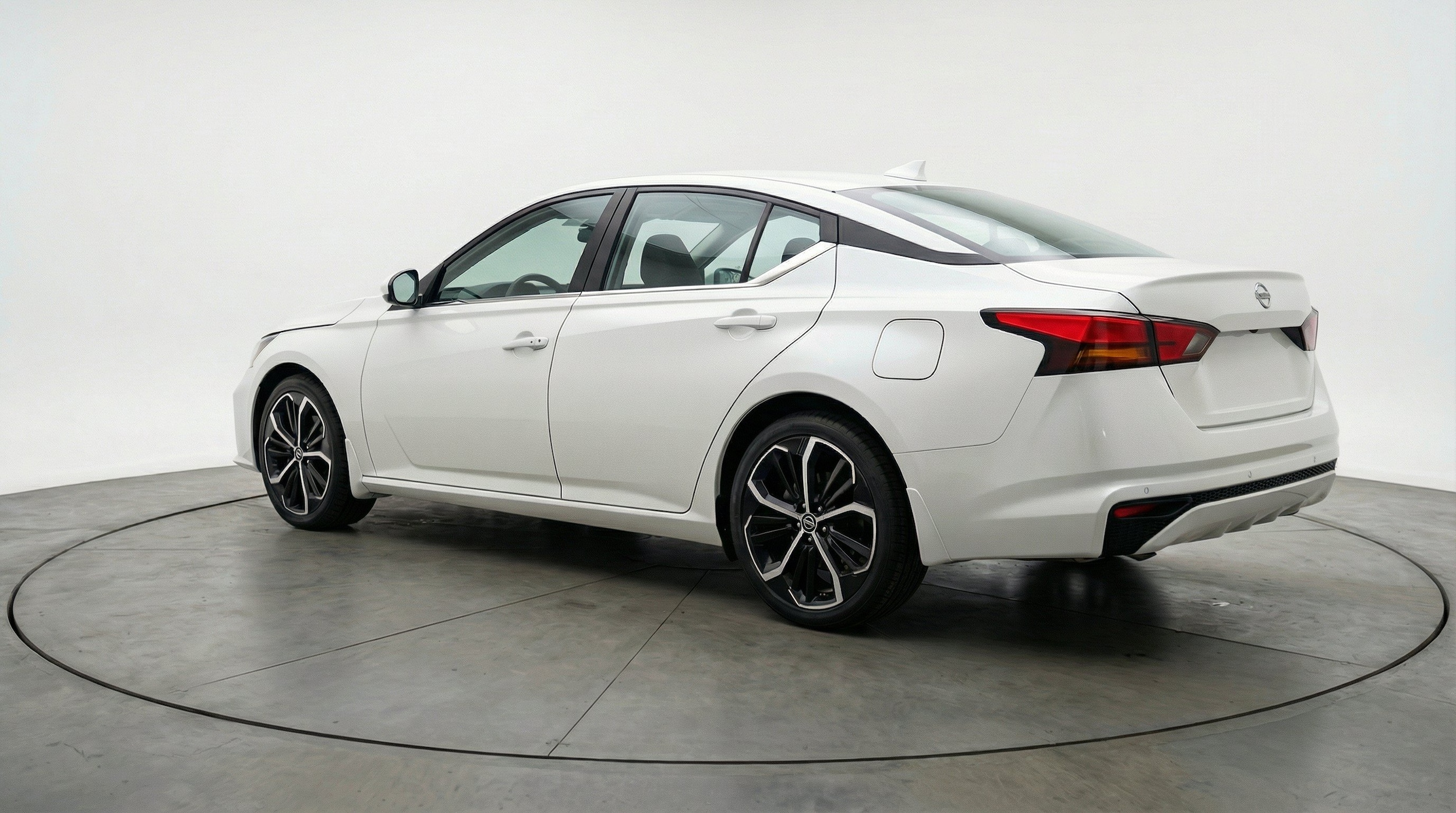 Thumbnail: 2025 Nissan Altima - 6