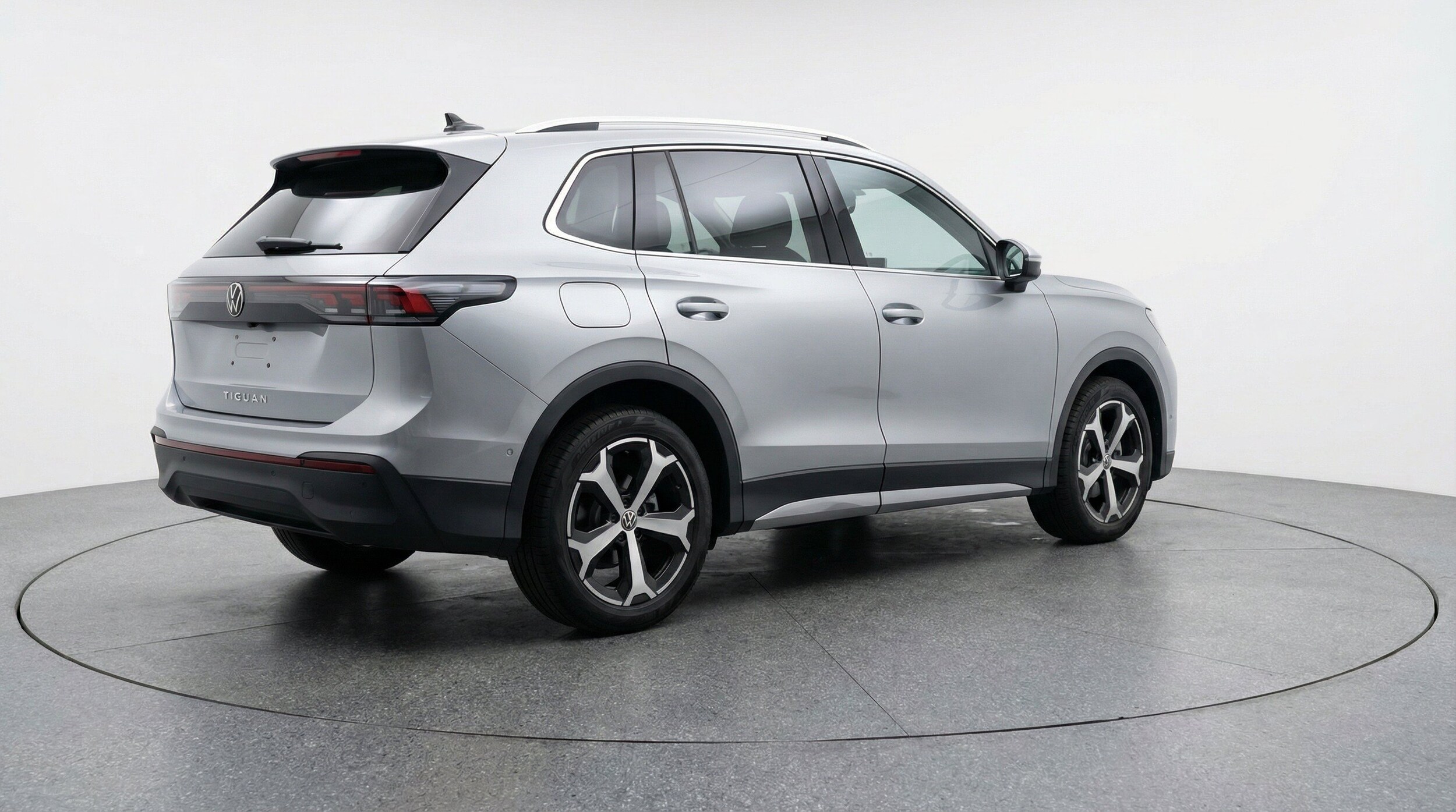 Thumbnail: 2026 Volkswagen Tiguan - 9