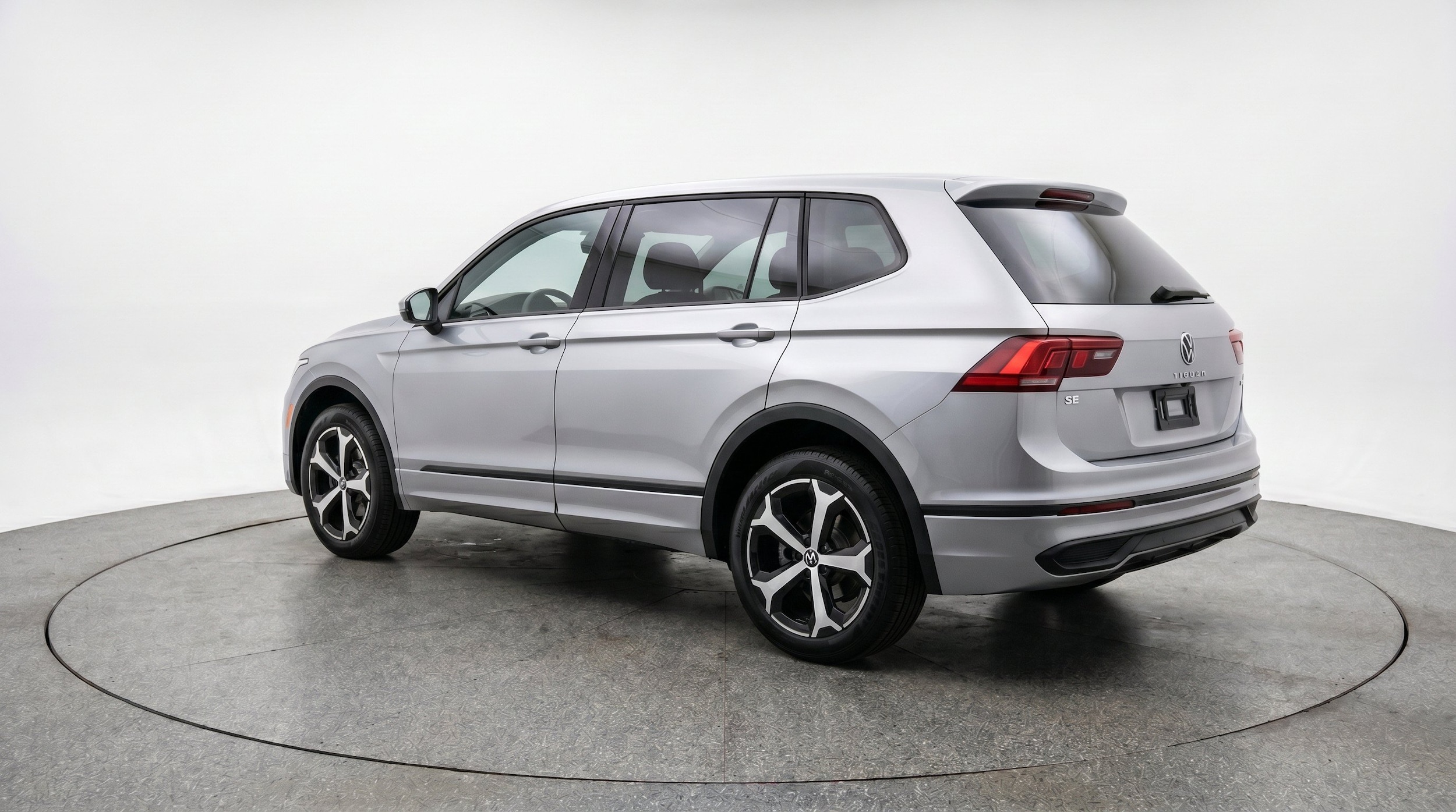 Thumbnail: 2026 Volkswagen Tiguan - 6