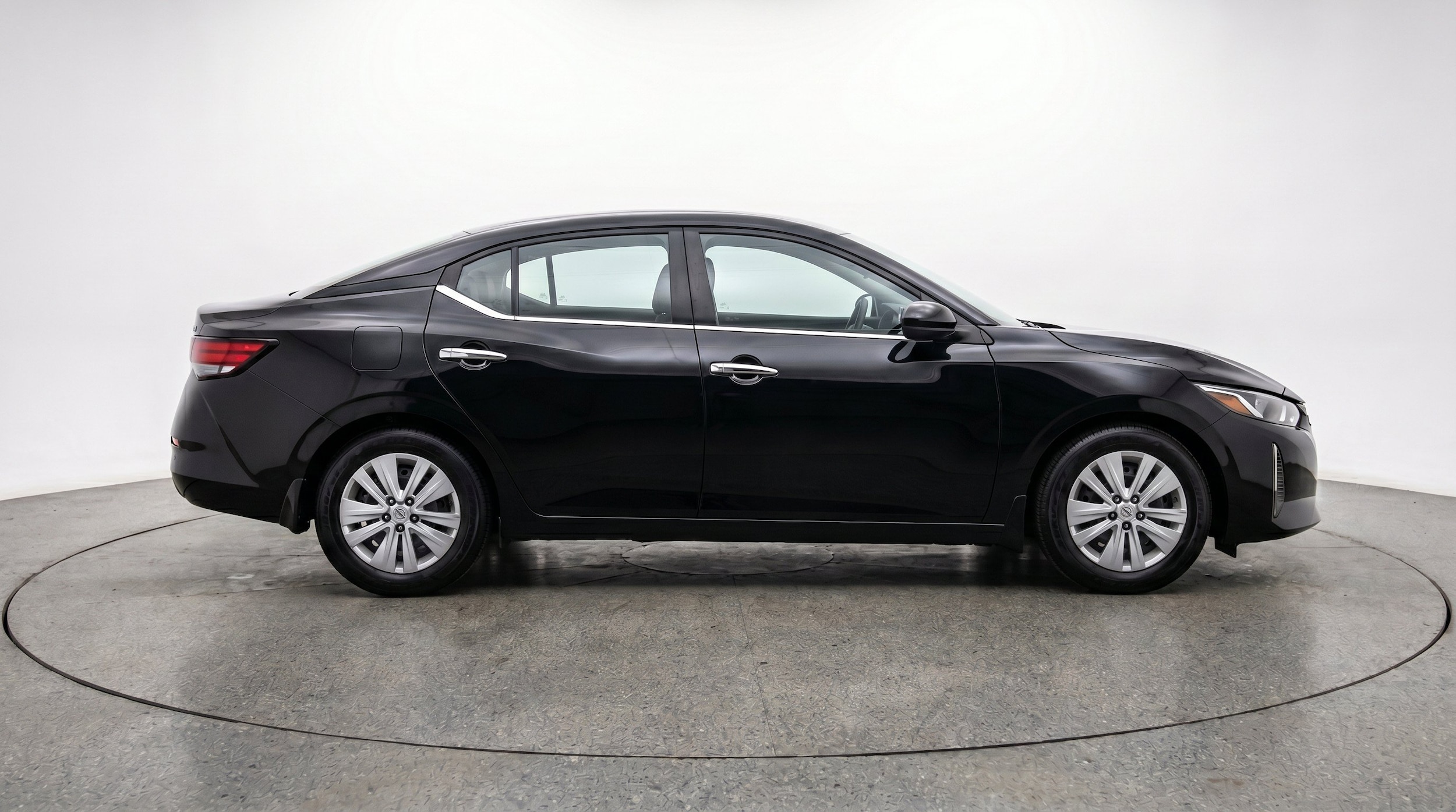 Thumbnail: 2025 Nissan Sentra - 11