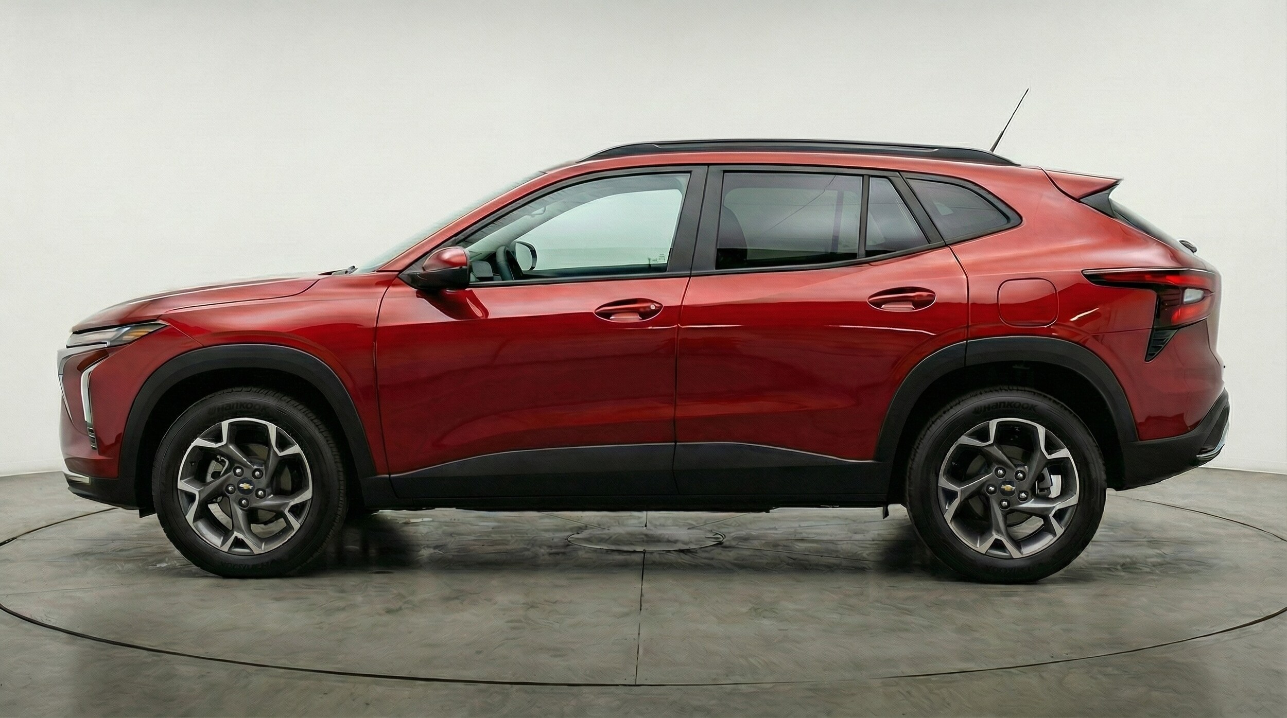 Thumbnail: 2025 Chevrolet Trax - 4