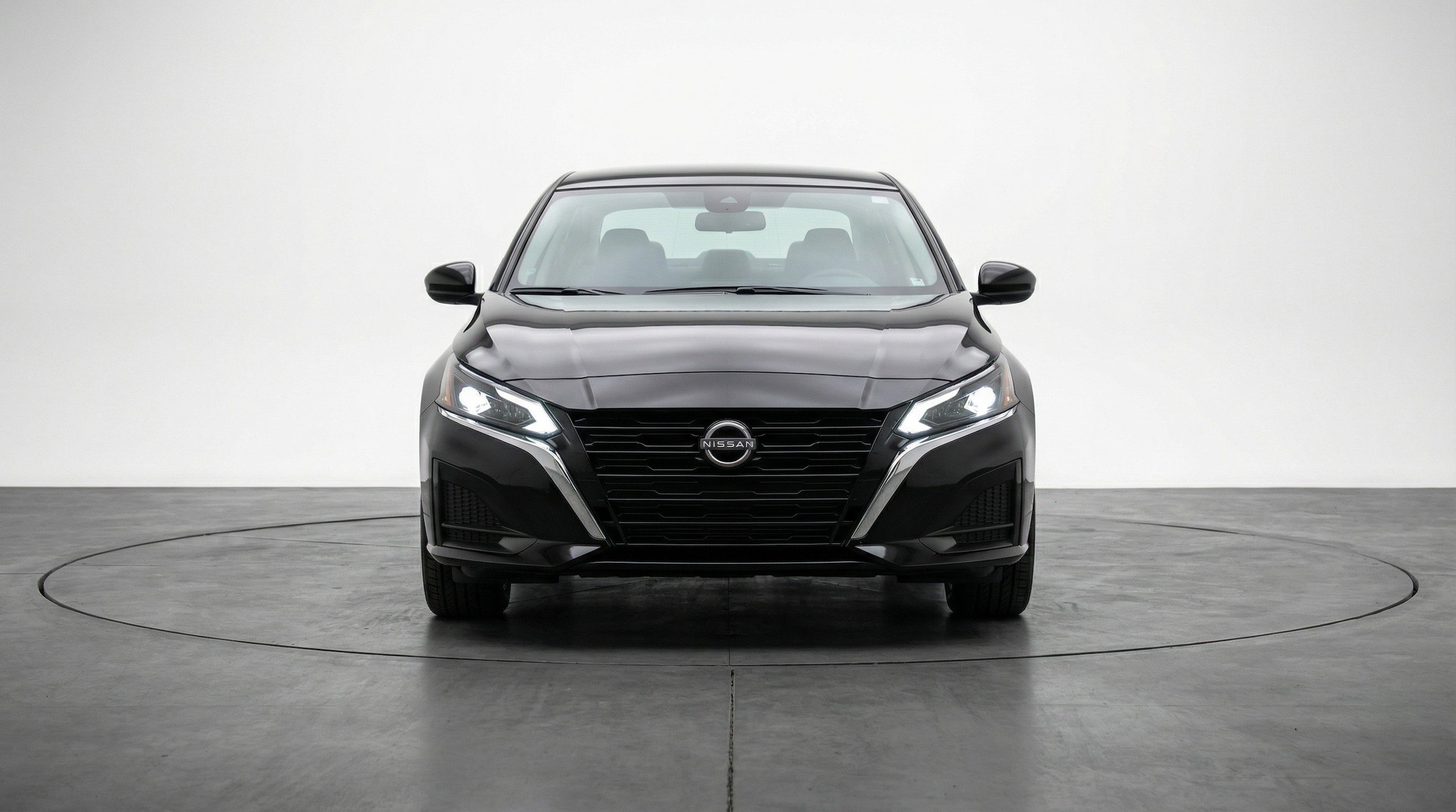 Thumbnail: 2025 Nissan Altima - 2