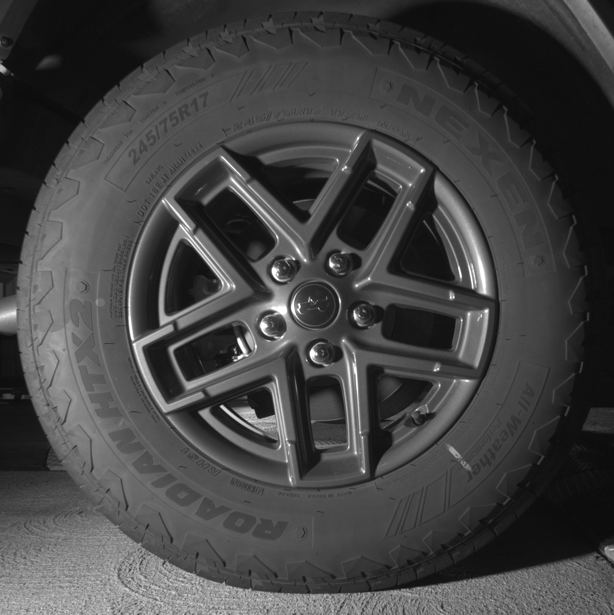 Thumbnail: 2025 Jeep Wrangler - 15