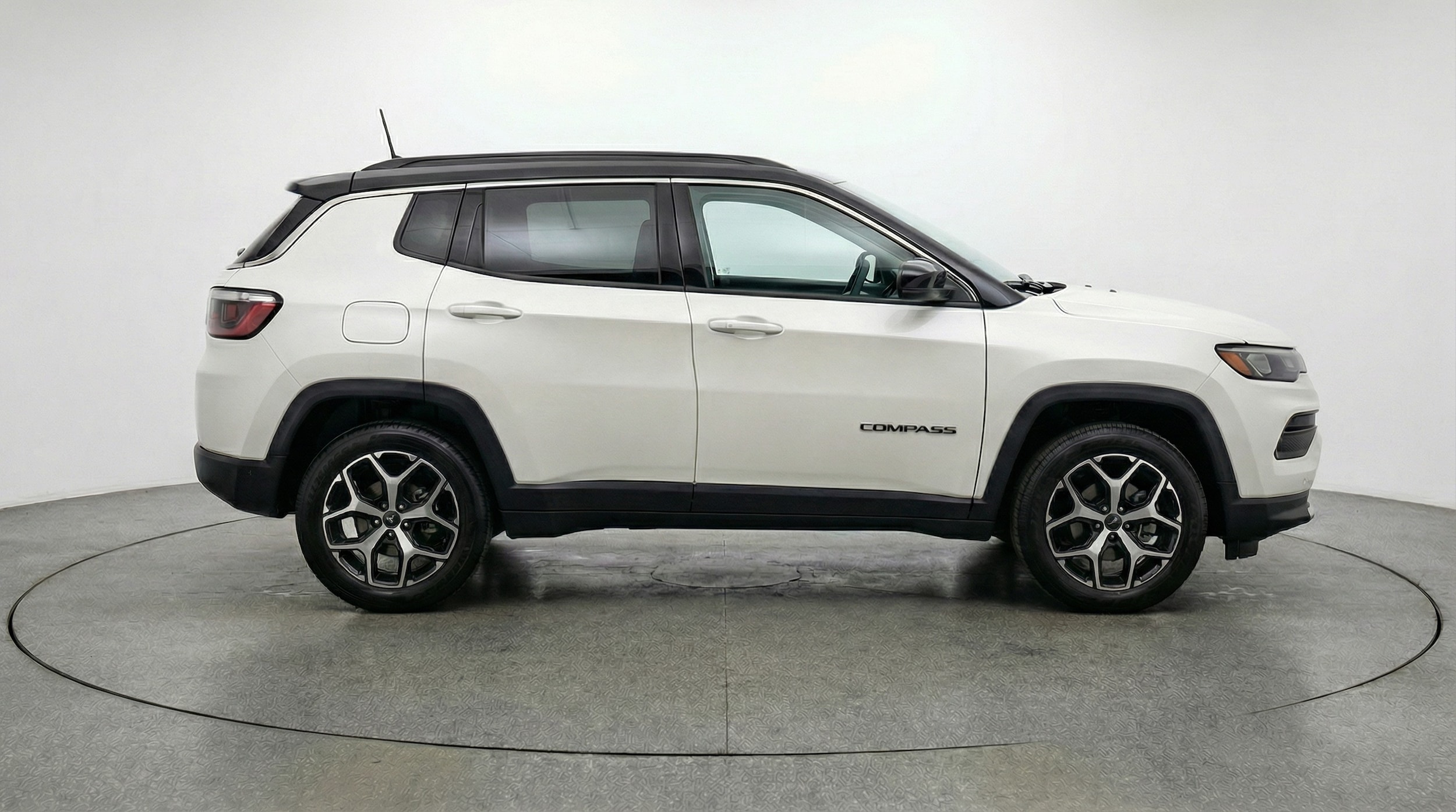 Thumbnail: 2025 Jeep Compass - 8