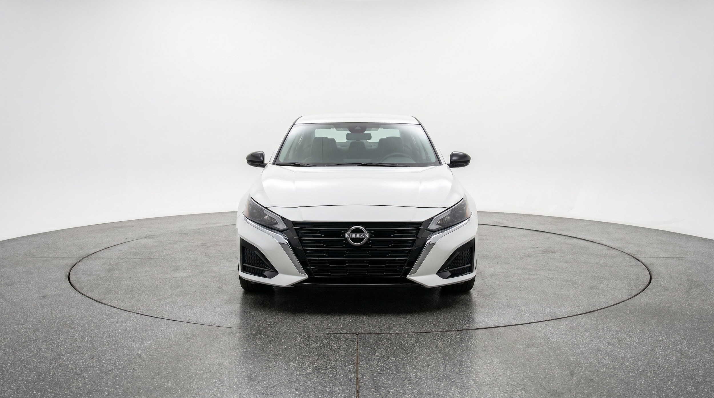 Thumbnail: 2025 Nissan Altima - 2