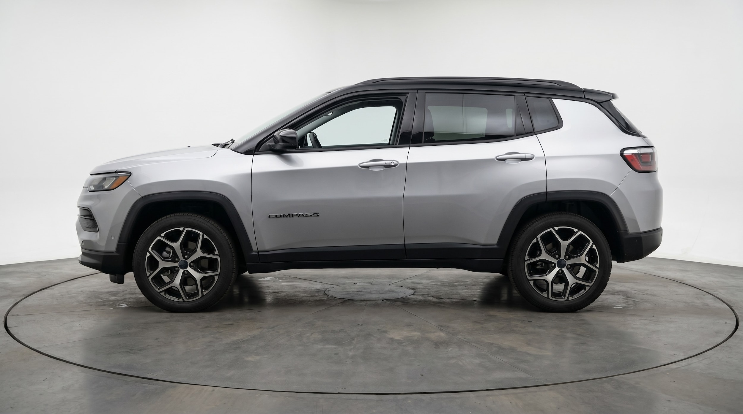 Thumbnail: 2025 Jeep Compass - 4