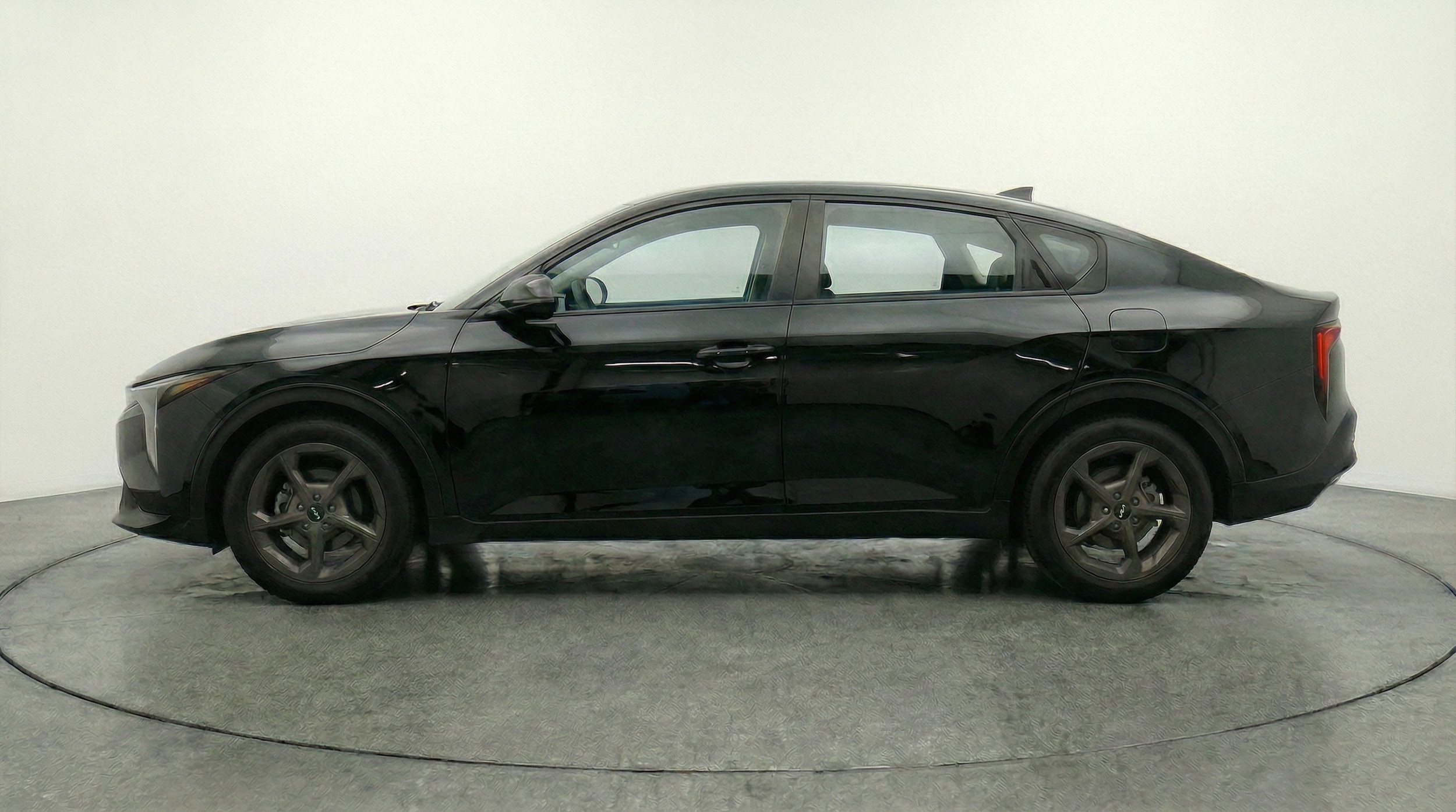 Thumbnail: 2025 Kia K4 - 4