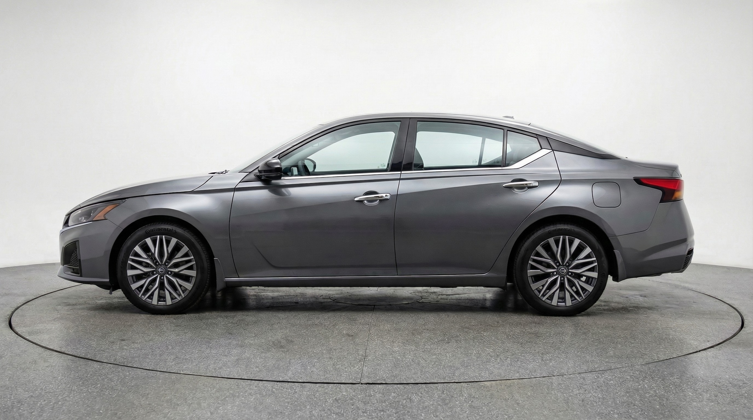 Thumbnail: 2025 Nissan Altima - 4