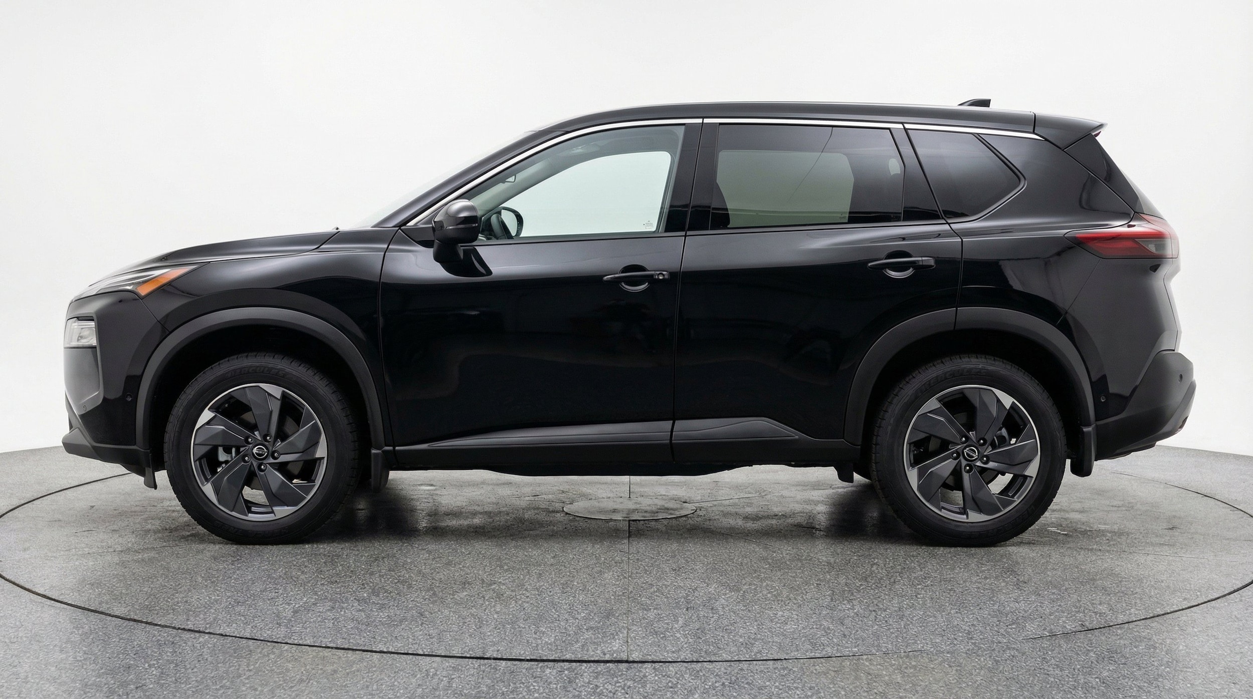 Thumbnail: 2025 Nissan Rogue - 5