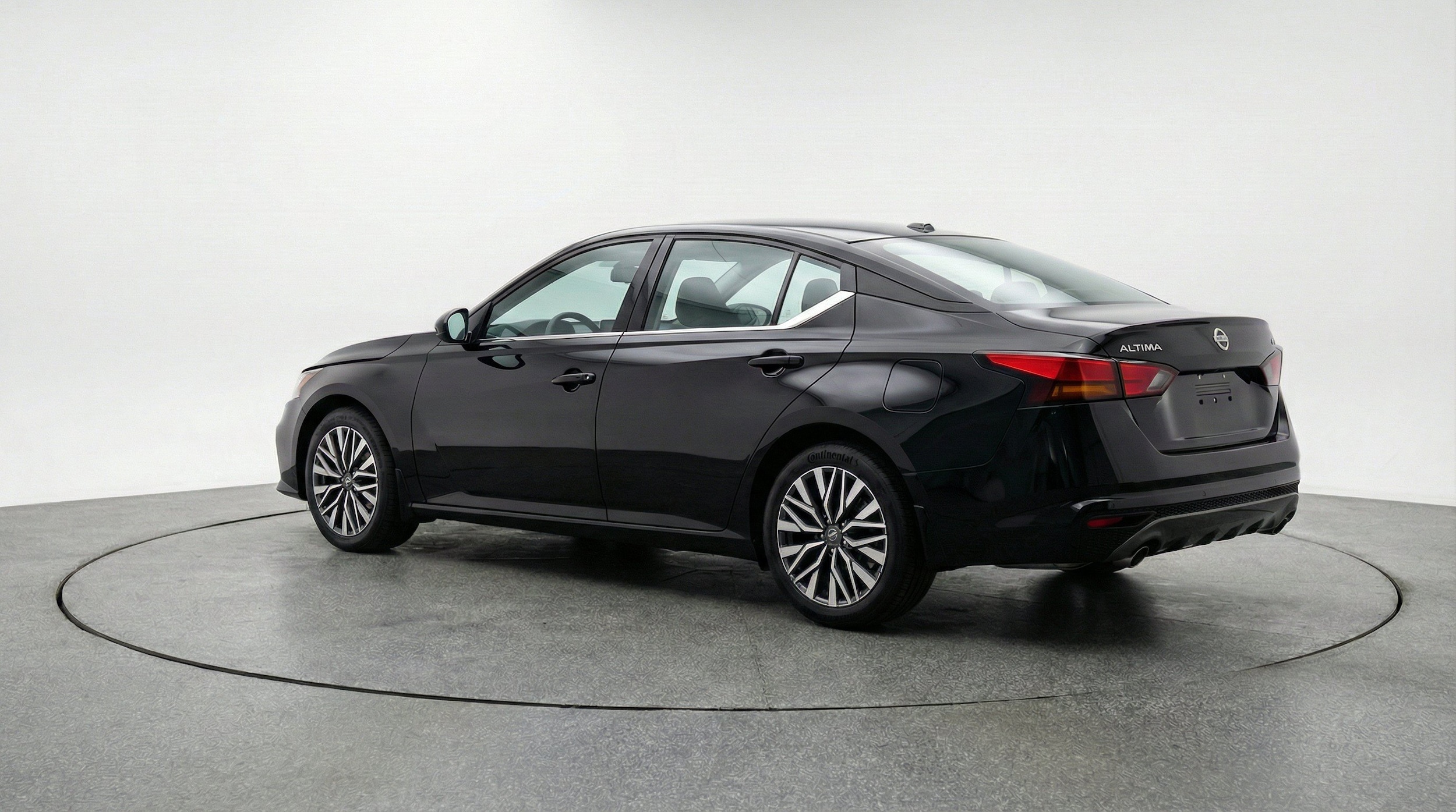 Thumbnail: 2025 Nissan Altima - 6