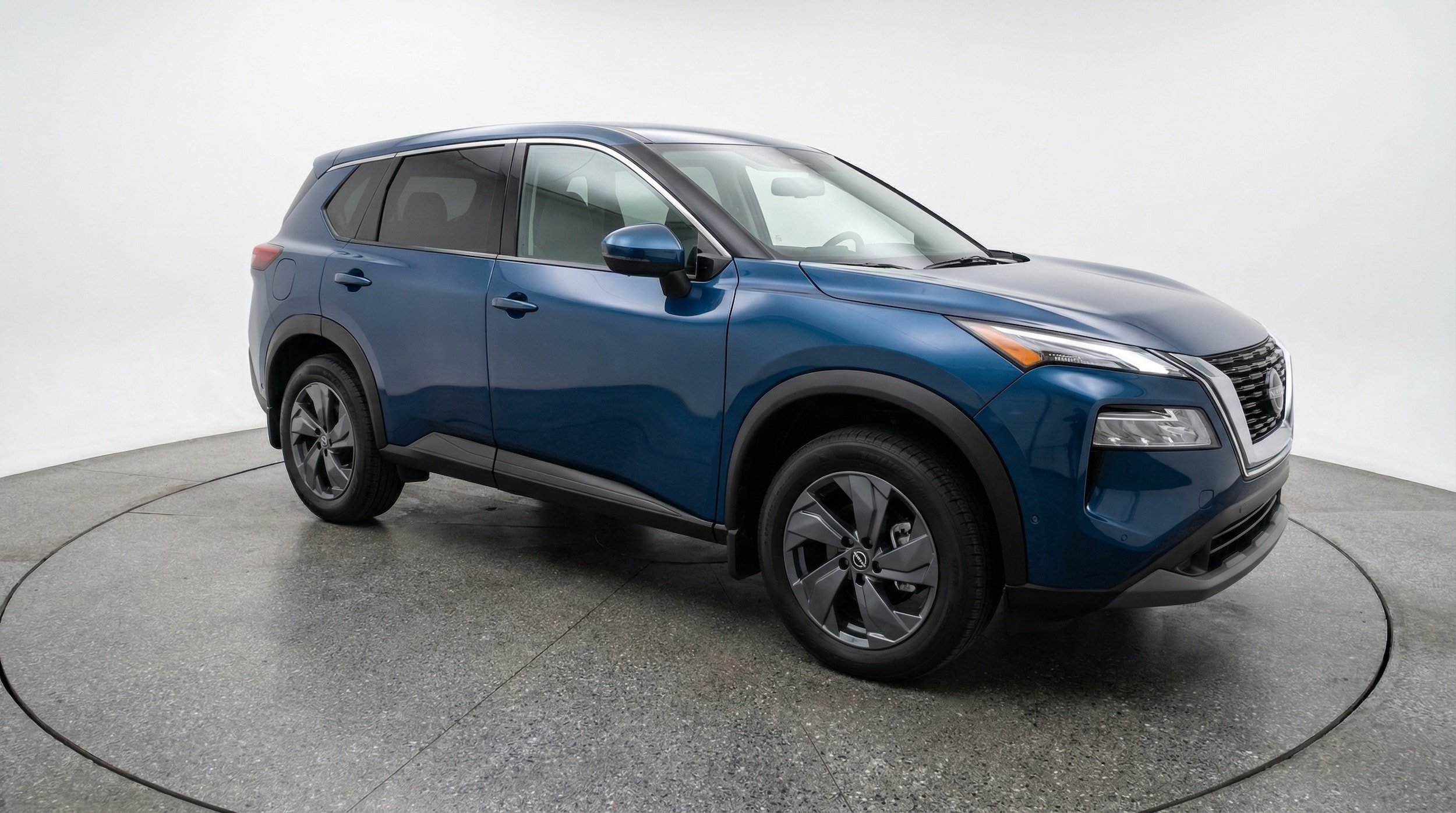 Thumbnail: 2025 Nissan Rogue - 1