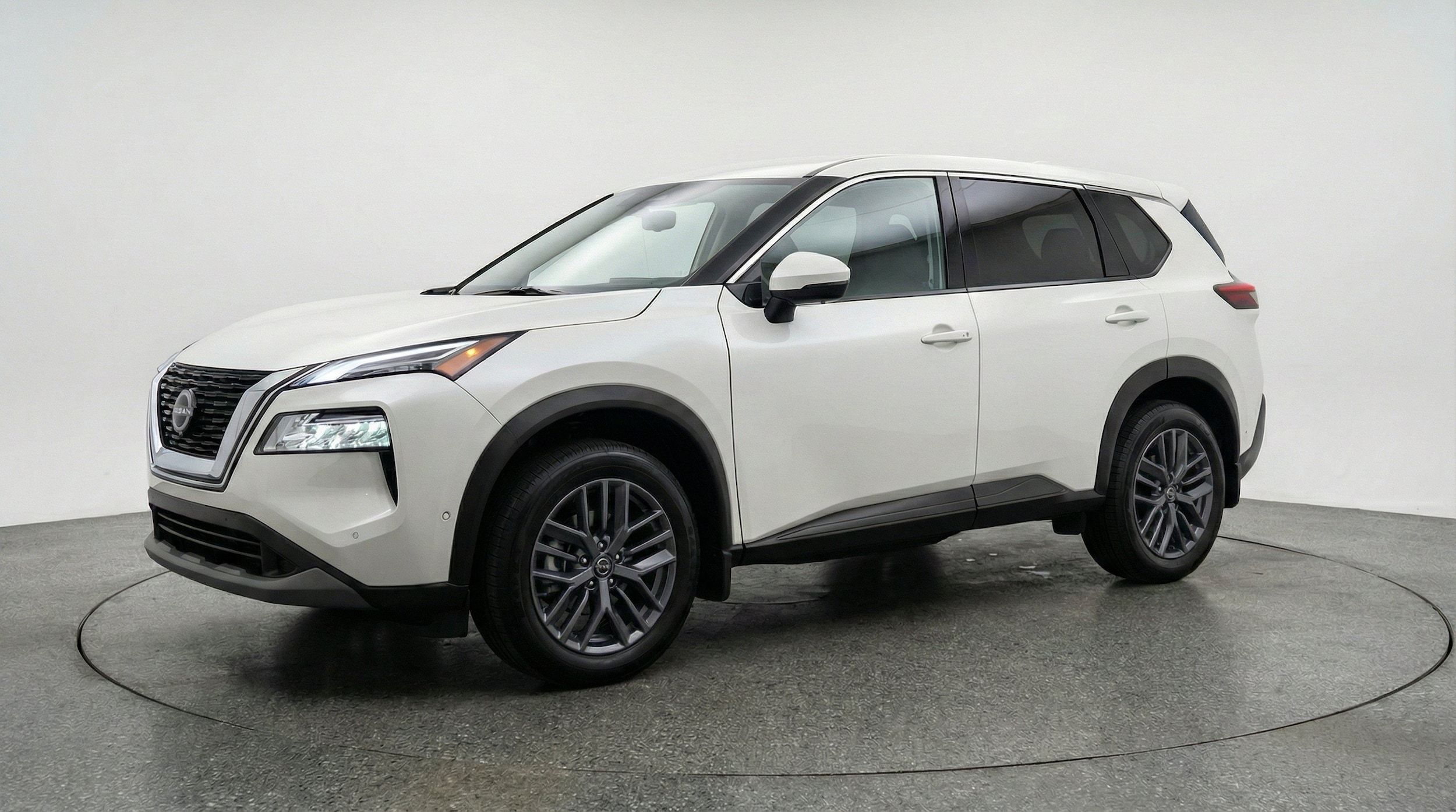 Thumbnail: 2026 Nissan Rogue - 3