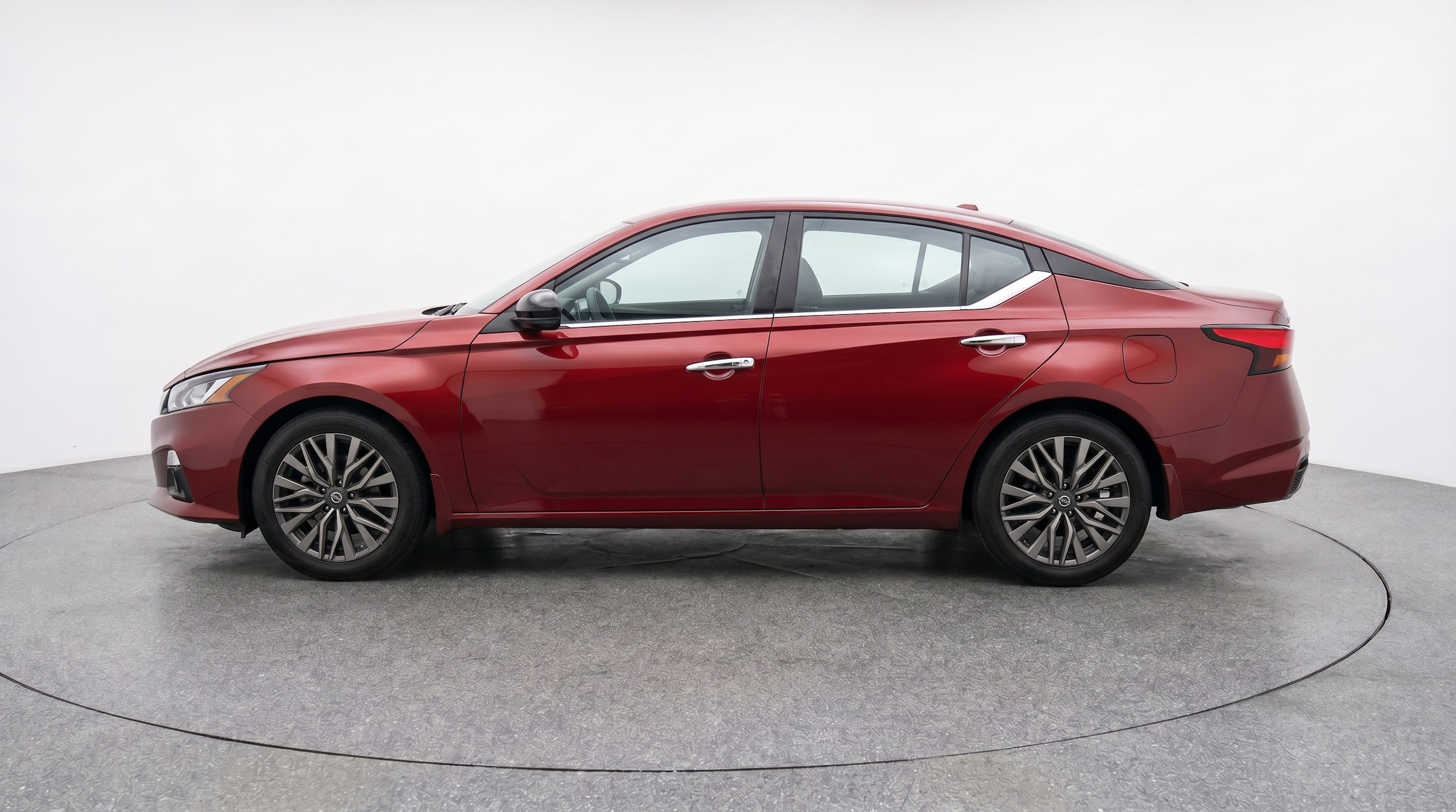 Thumbnail: 2025 Nissan Altima - 4