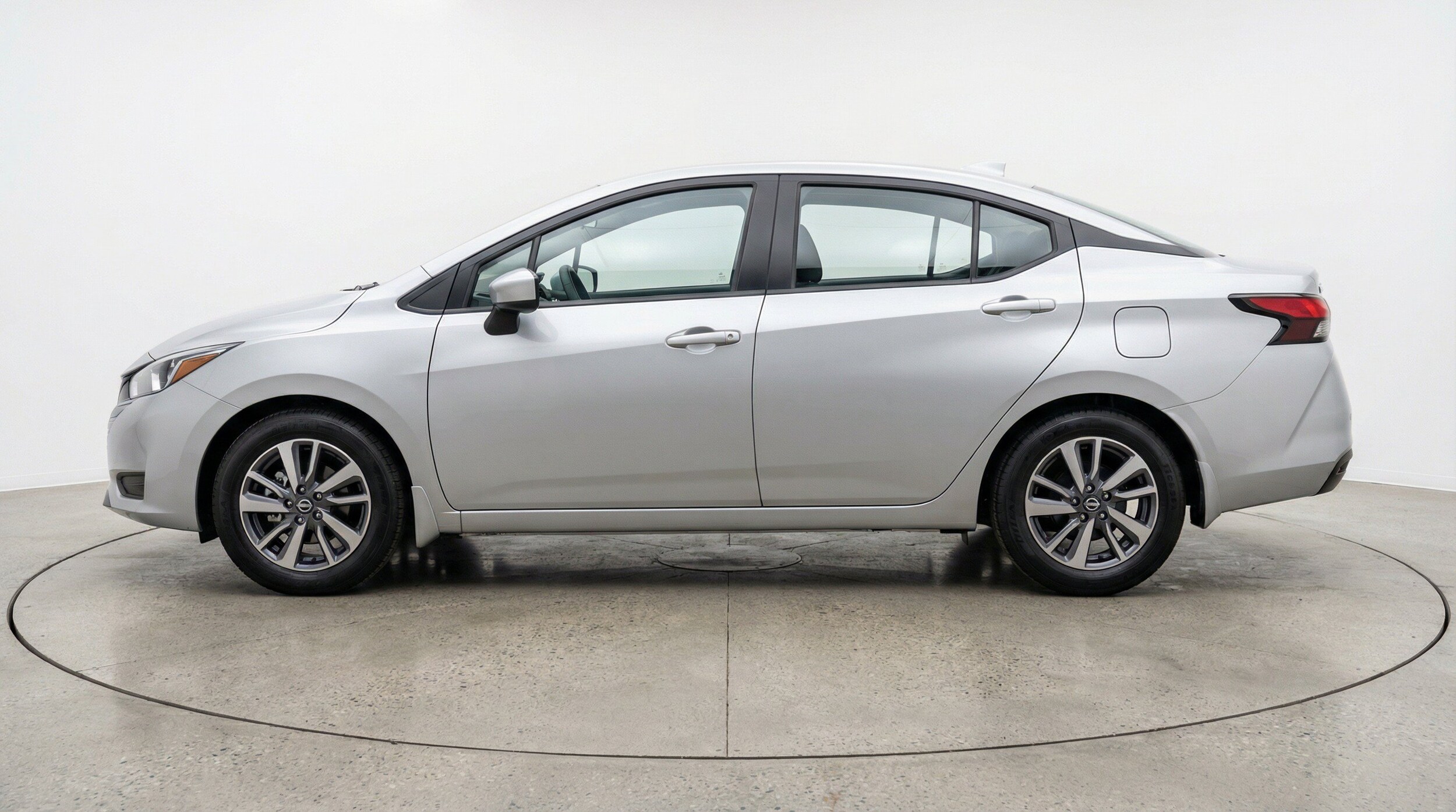 Thumbnail: 2025 Nissan Versa - 5