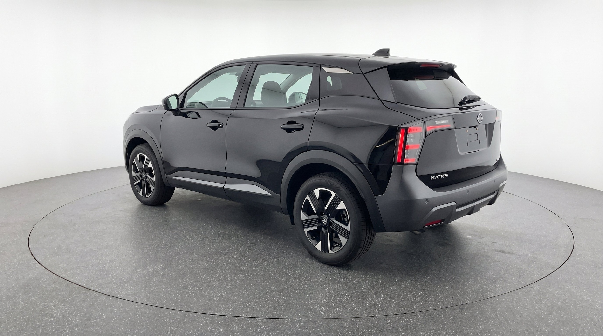 Thumbnail: 2026 Nissan Kicks - 6