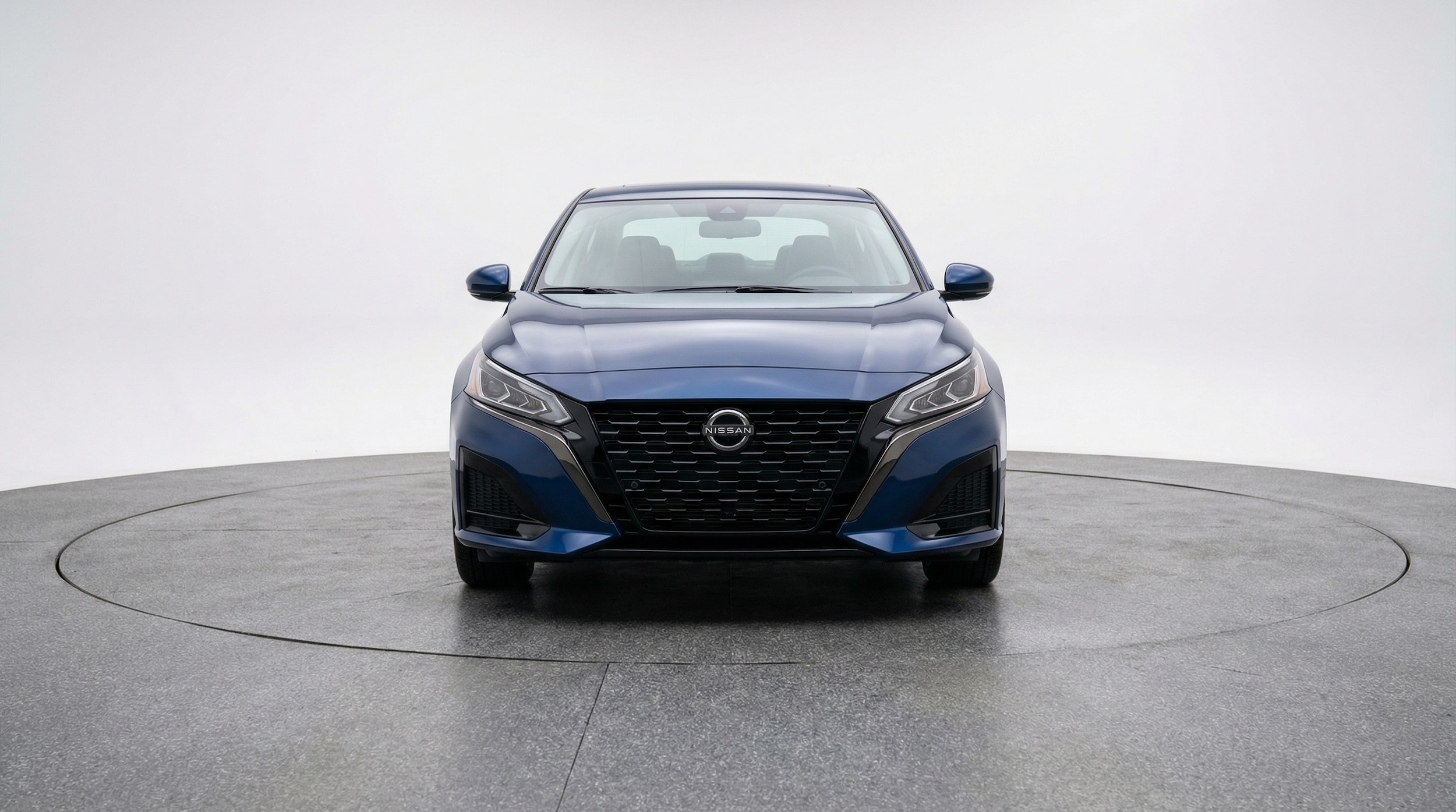 Thumbnail: 2025 Nissan Altima - 2