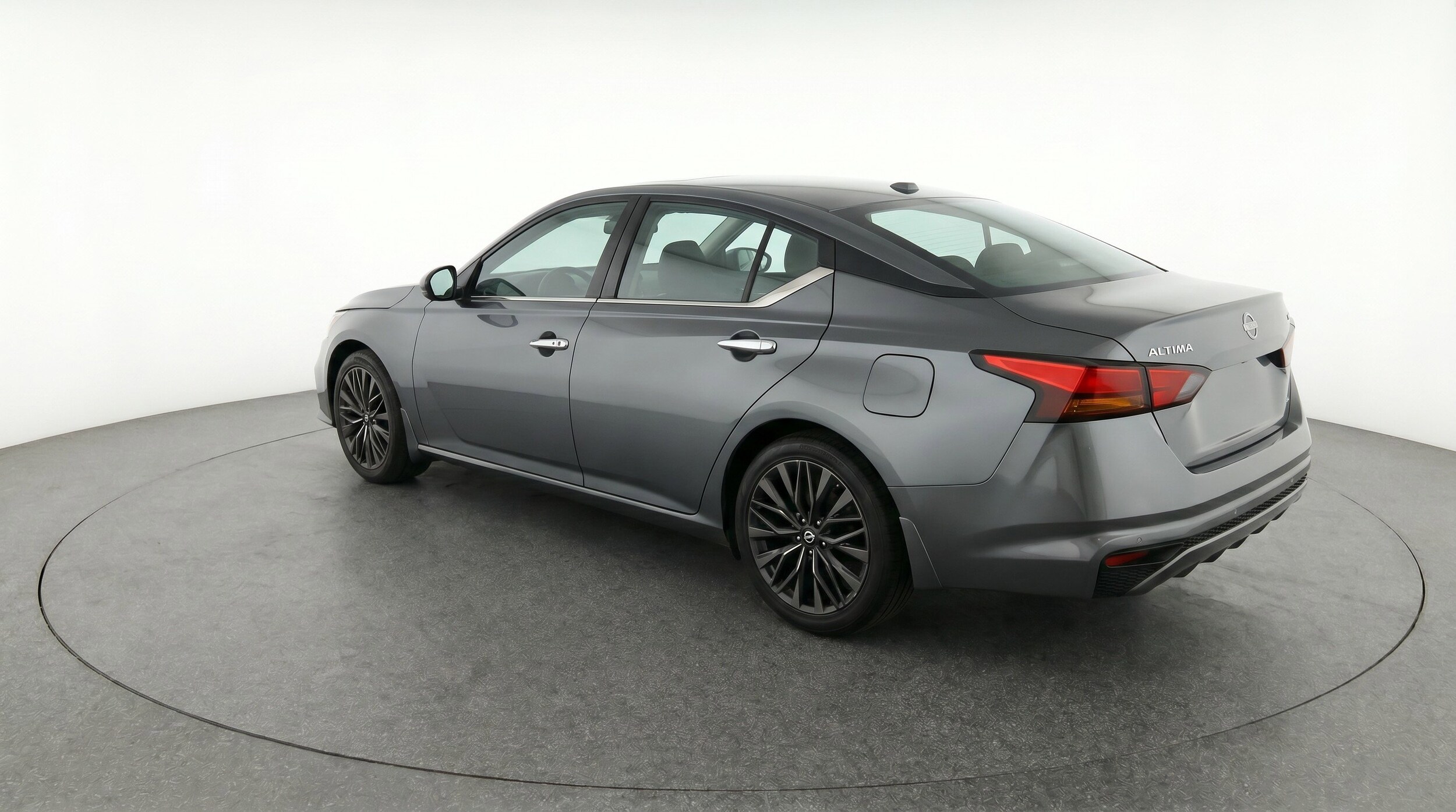 Thumbnail: 2025 Nissan Altima - 6