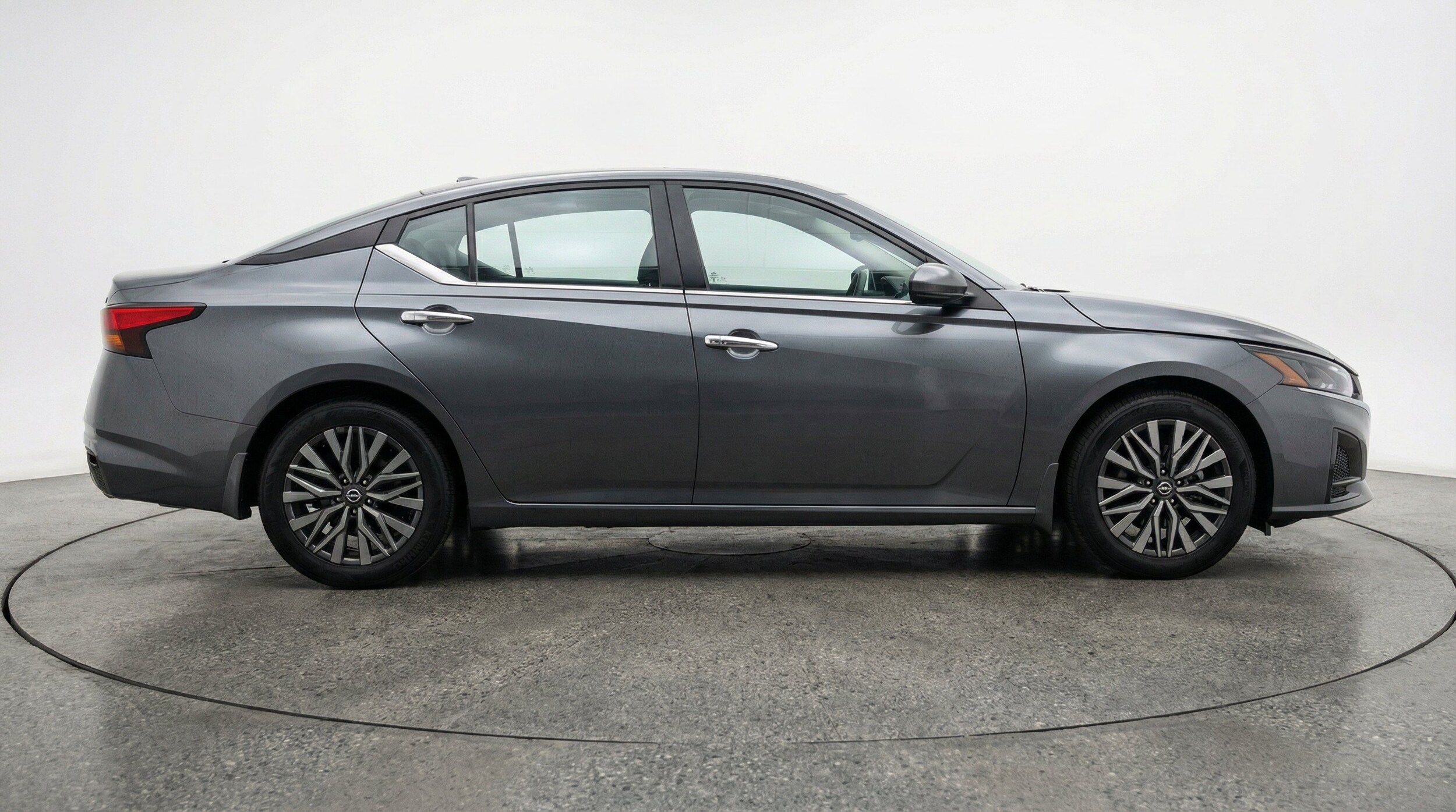 Thumbnail: 2025 Nissan Altima - 11