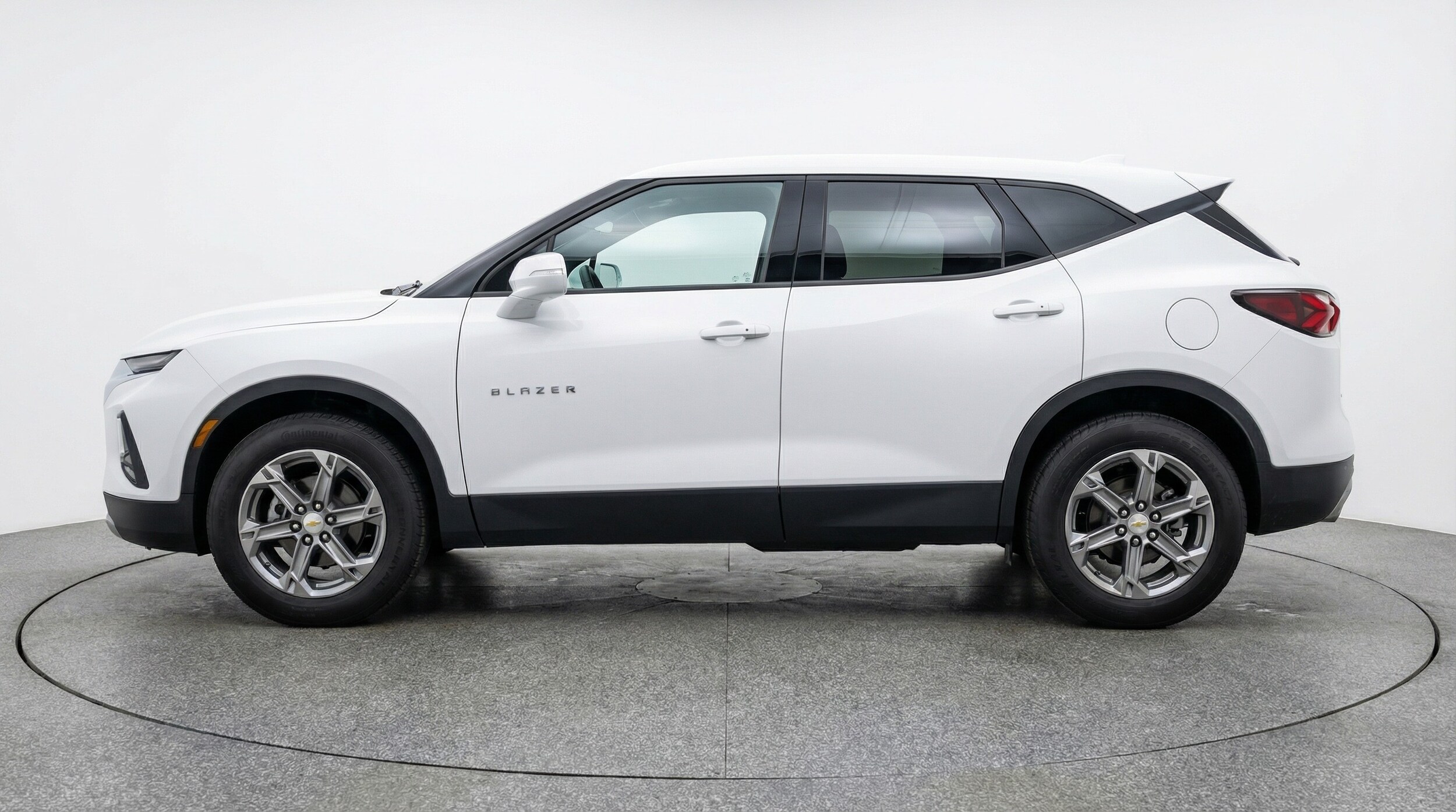 Thumbnail: 2025 Chevrolet Blazer - 4