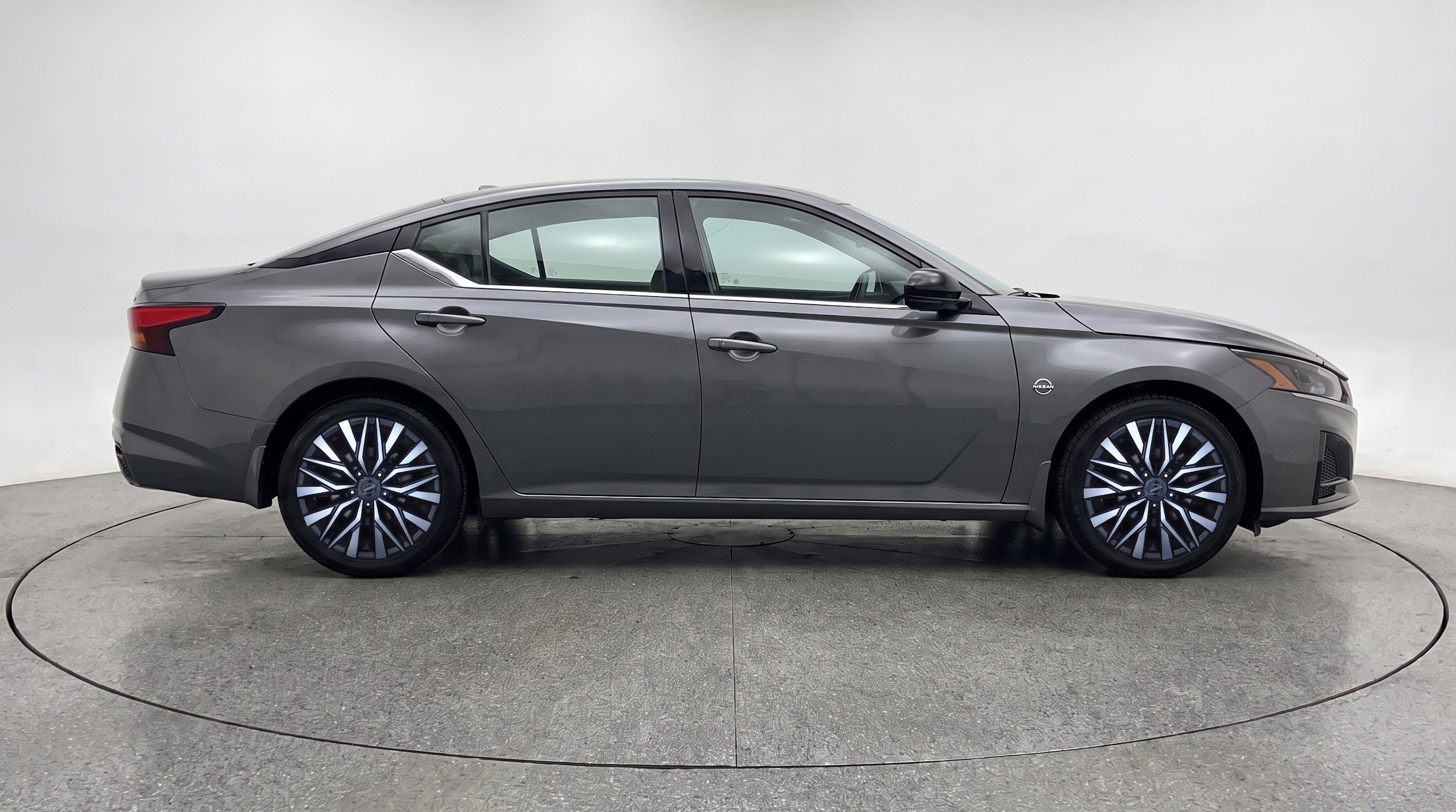 Thumbnail: 2025 Nissan Altima - 11