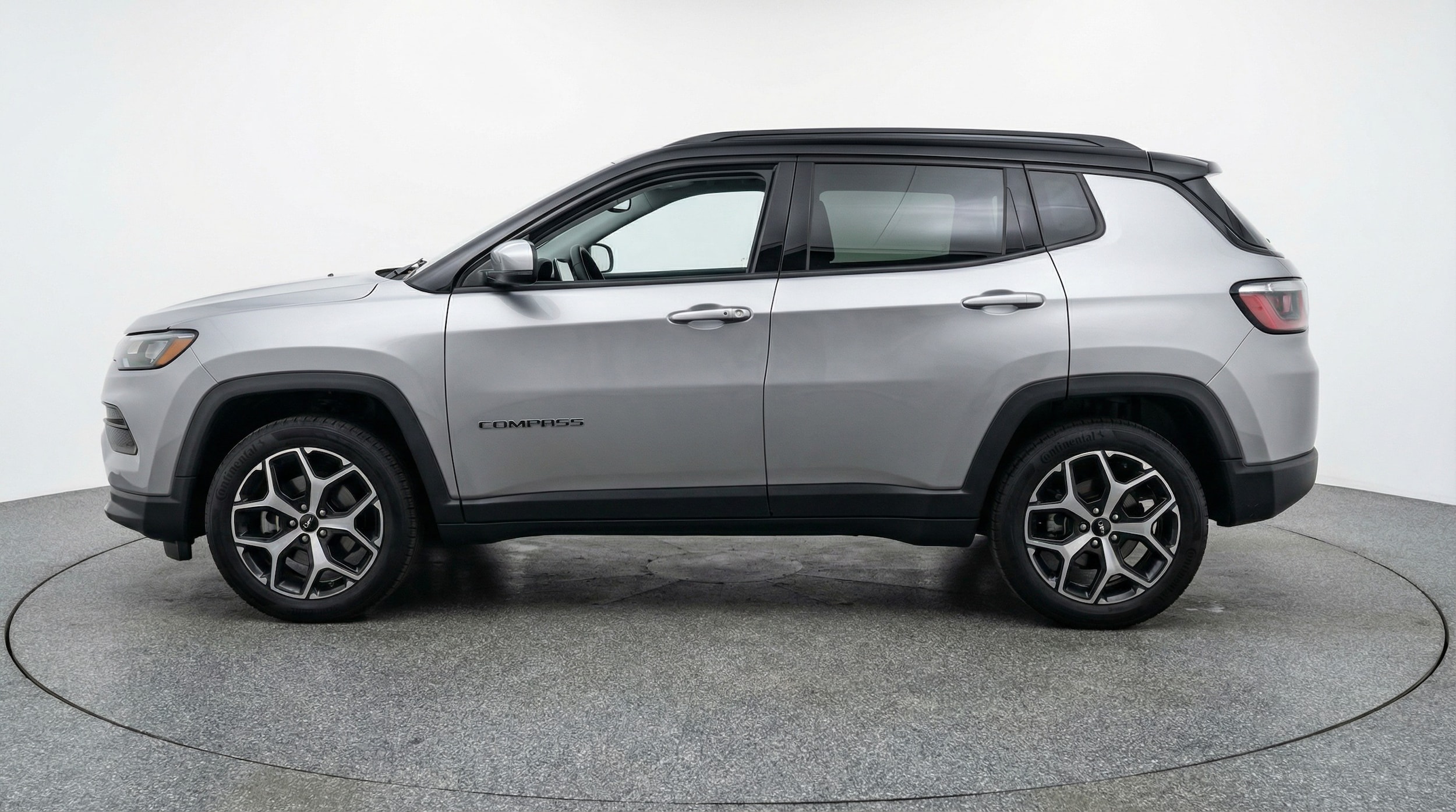Thumbnail: 2025 Jeep Compass - 4
