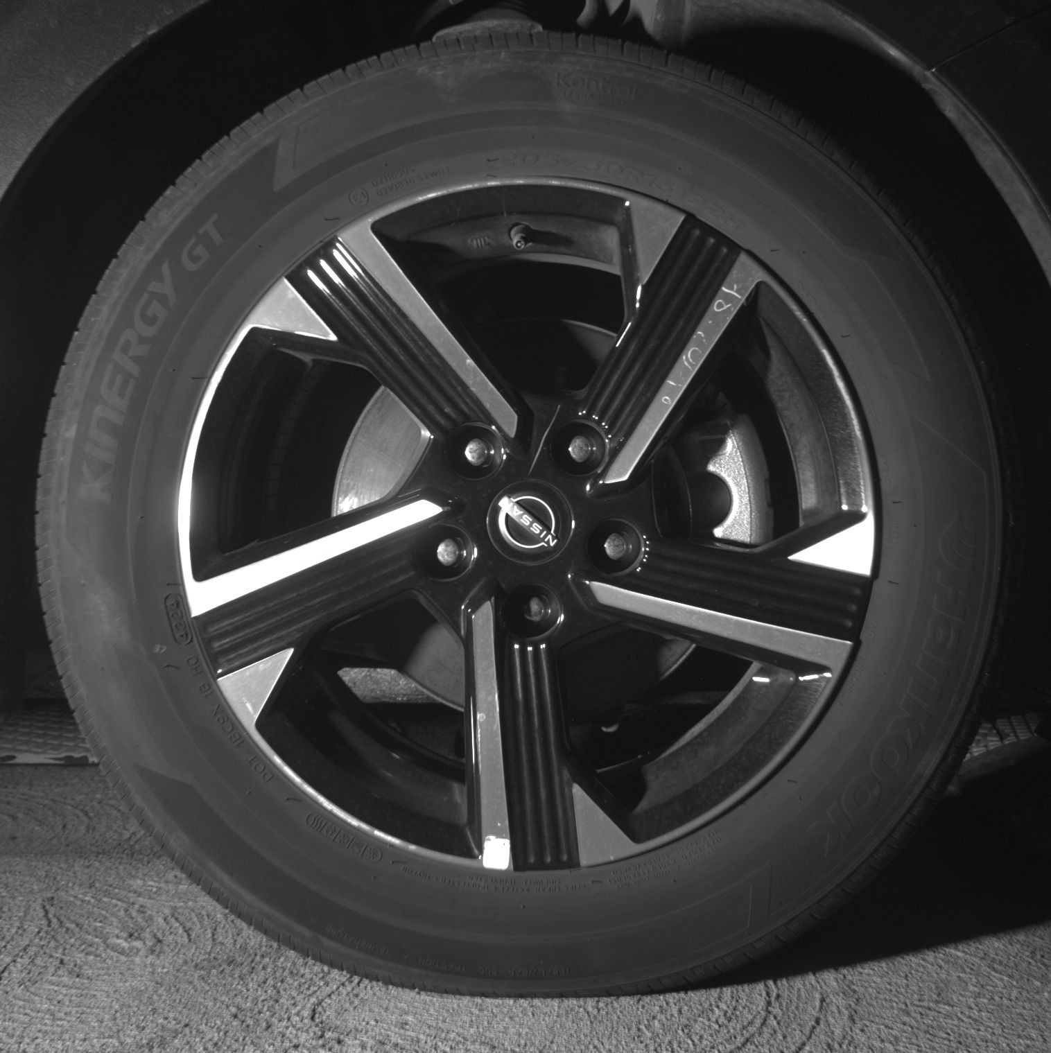 Thumbnail: 2025 Nissan Sentra - 10