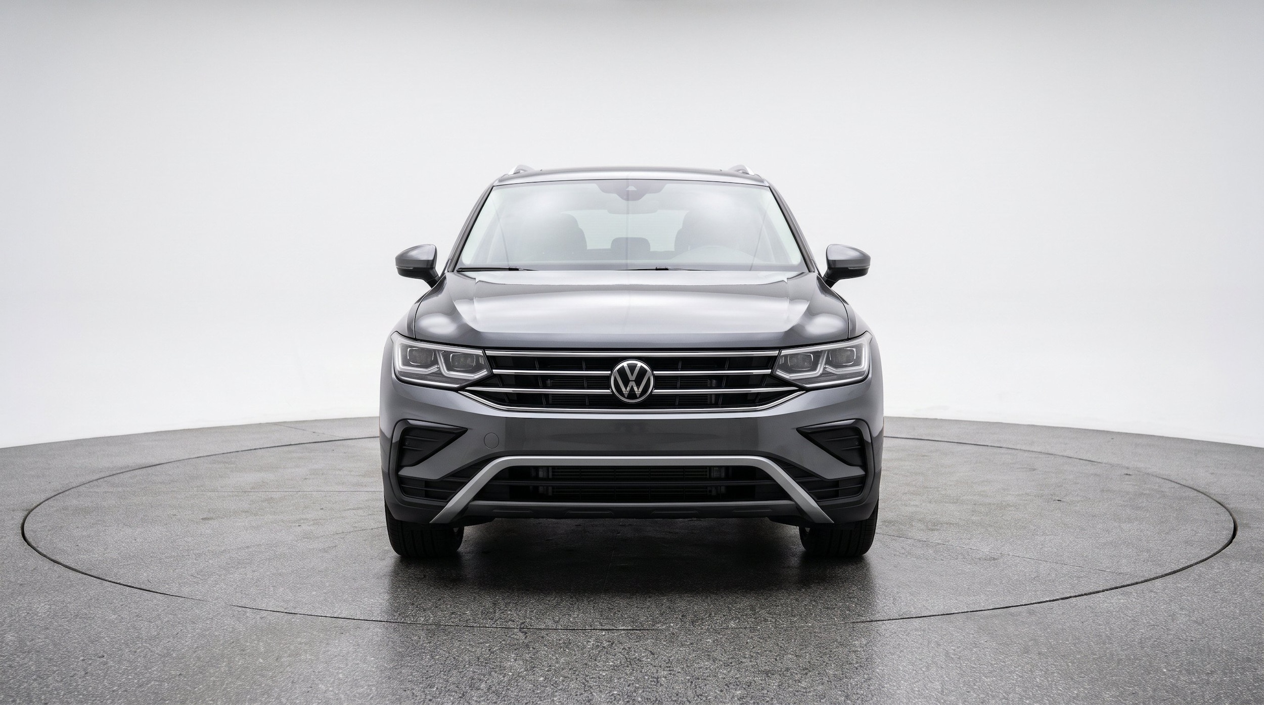 Thumbnail: 2026 Volkswagen Tiguan - 2