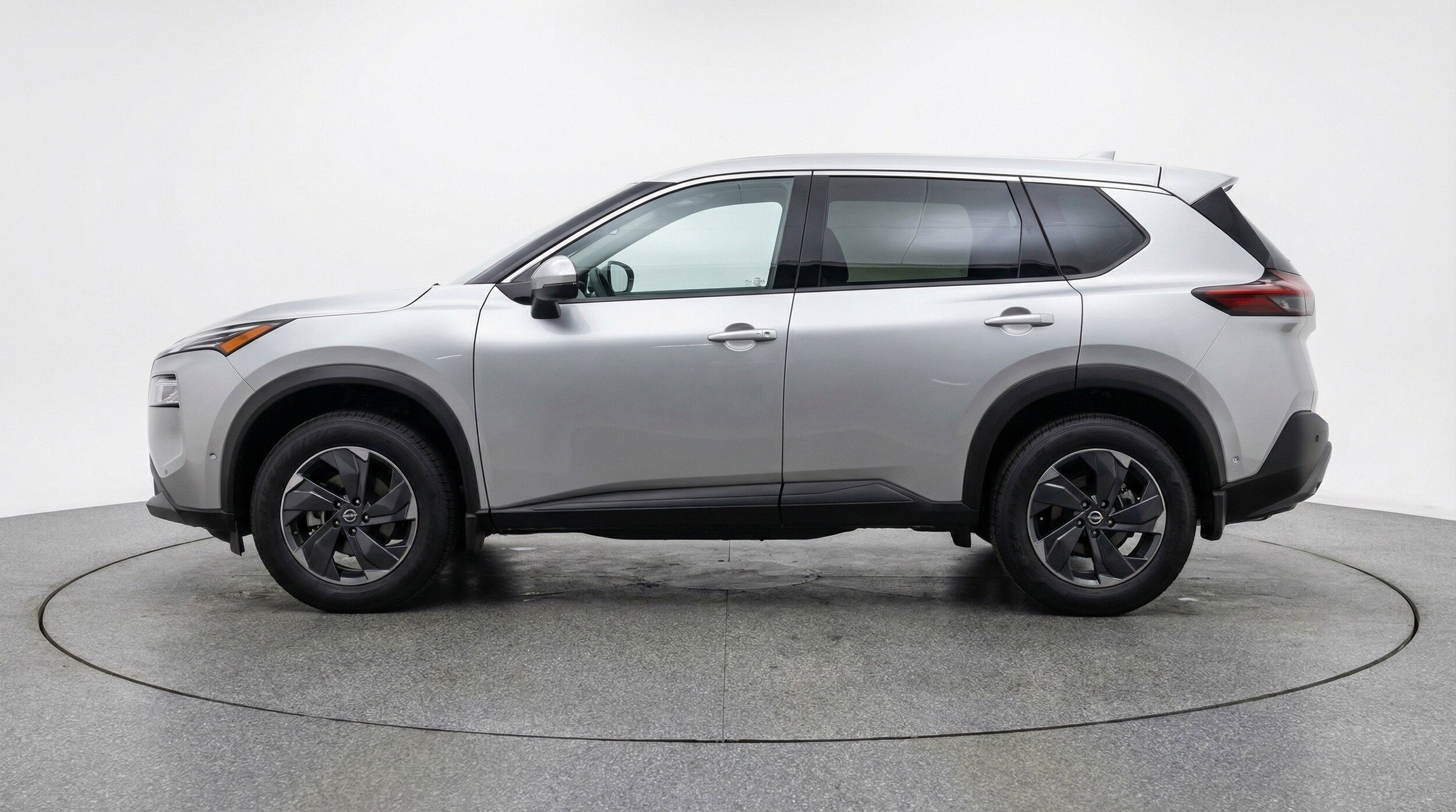 Thumbnail: 2025 Nissan Rogue - 5
