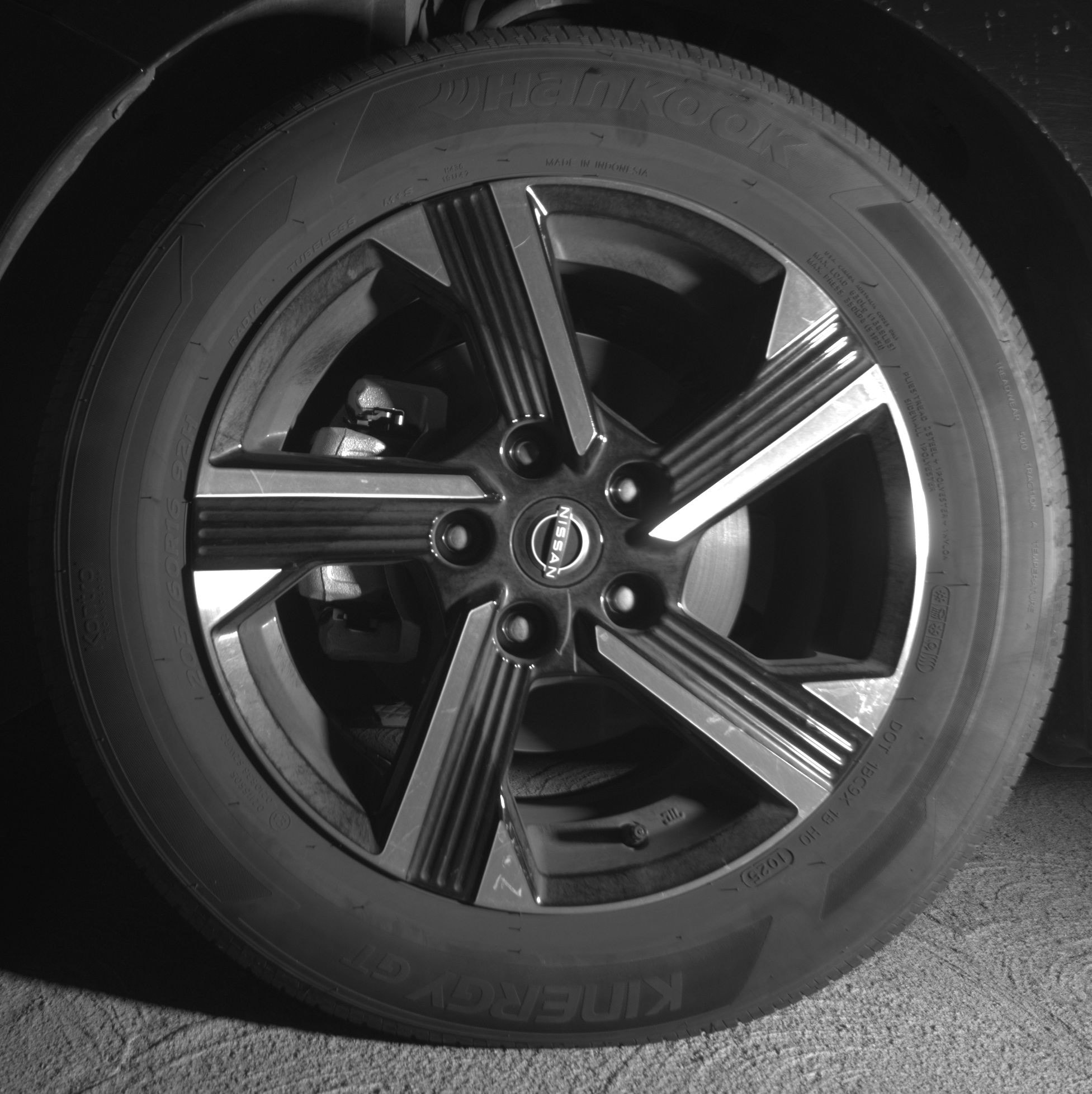 Thumbnail: 2025 Nissan Sentra - 9