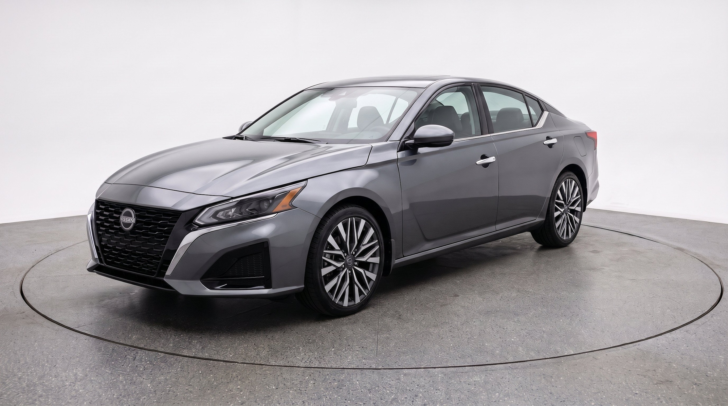 Thumbnail: 2025 Nissan Altima - 3