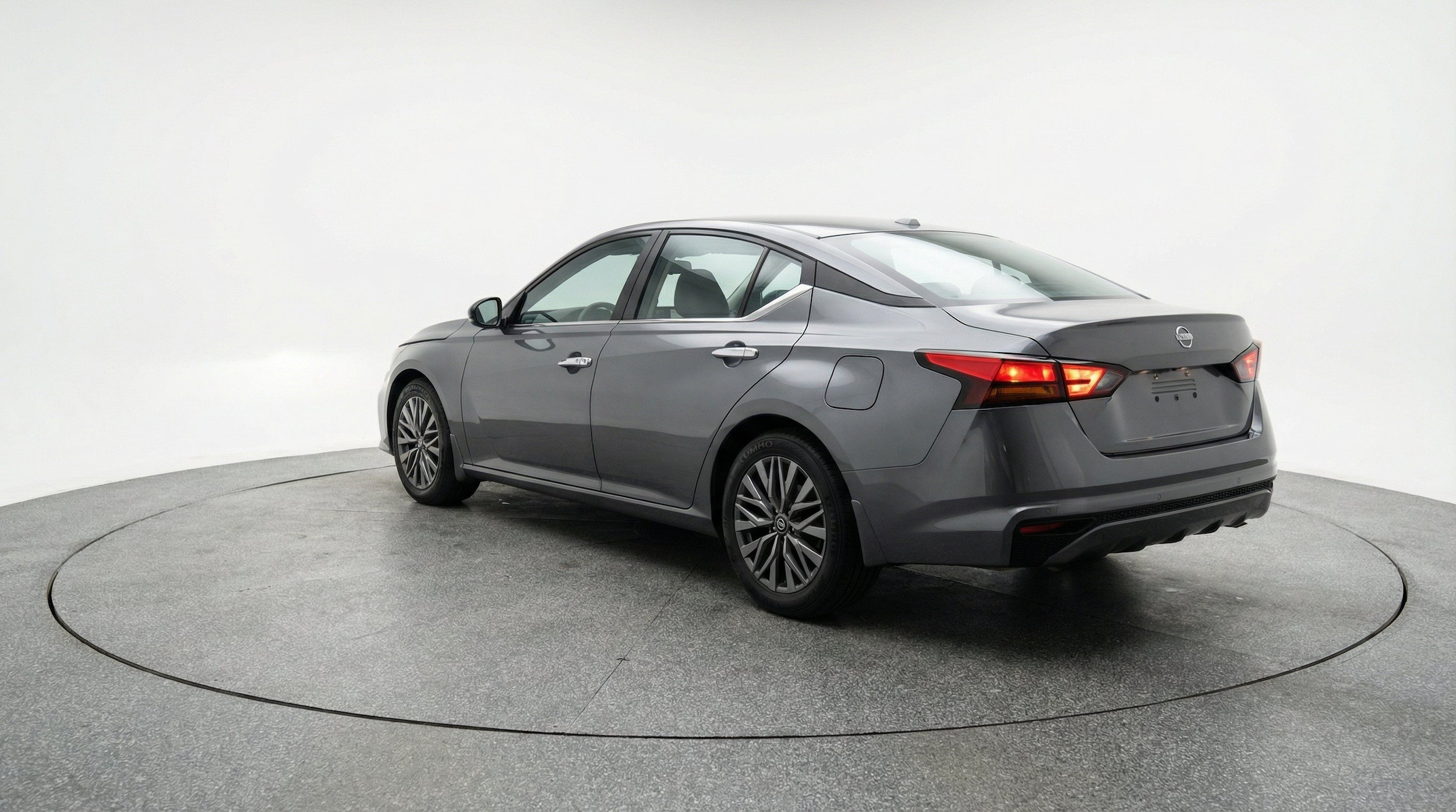 Thumbnail: 2025 Nissan Altima - 6