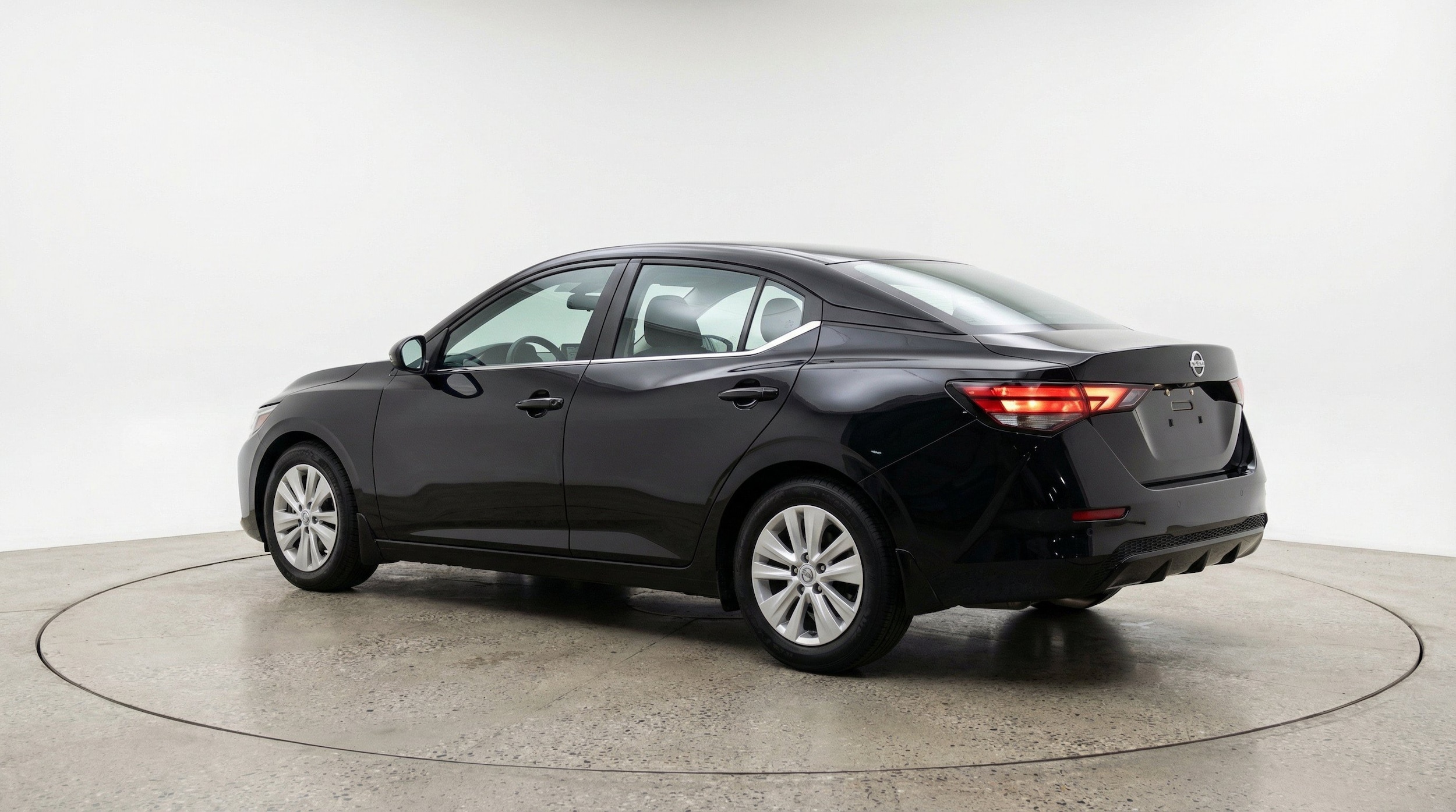 Thumbnail: 2025 Nissan Sentra - 6