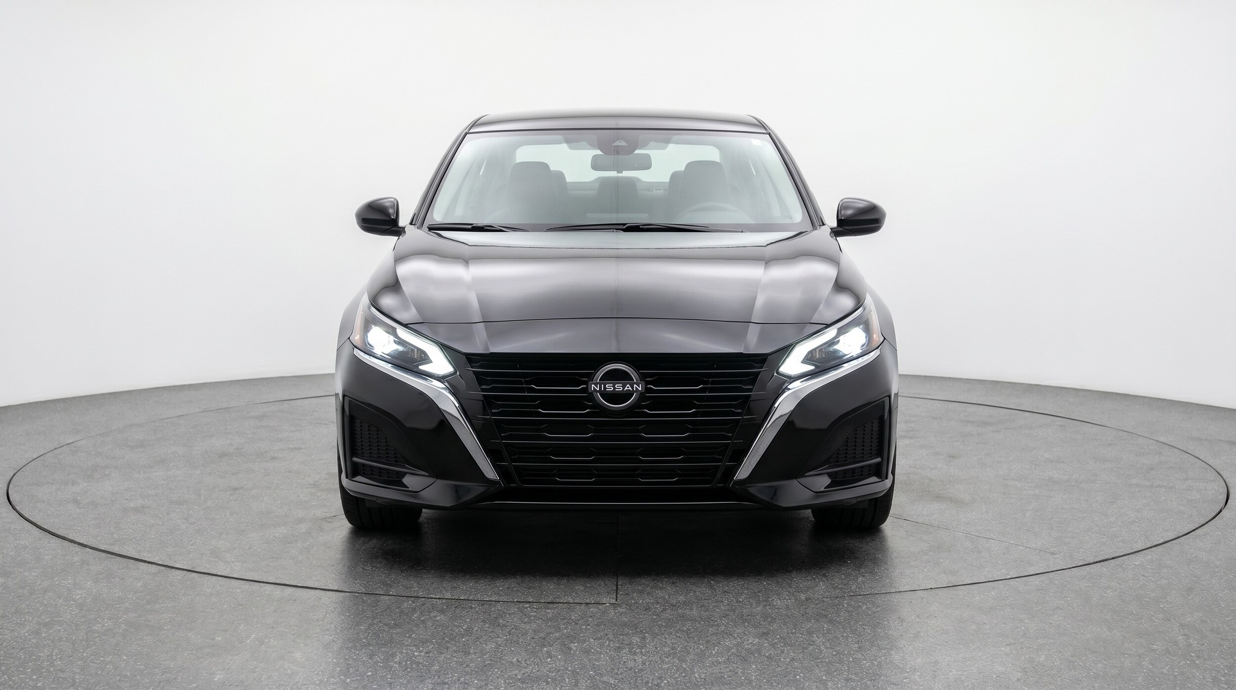 Thumbnail: 2025 Nissan Altima - 2