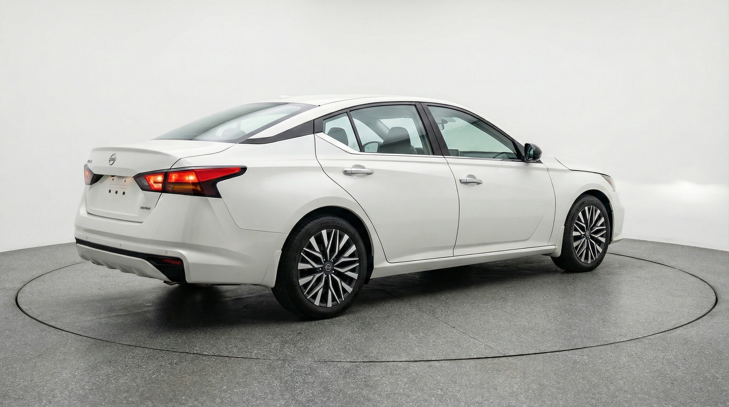 Thumbnail: 2025 Nissan Altima - 7