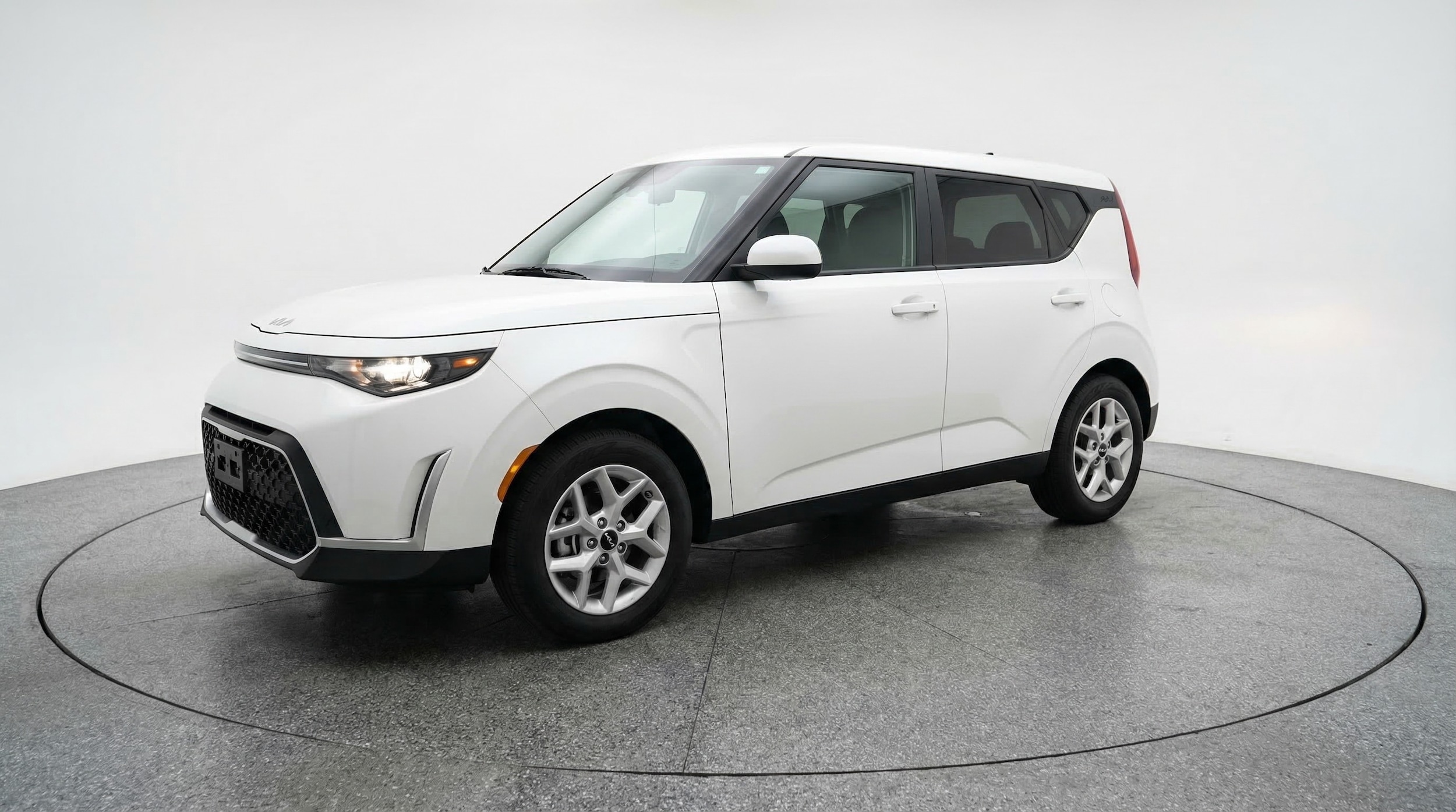 Thumbnail: 2025 Kia Soul - 3