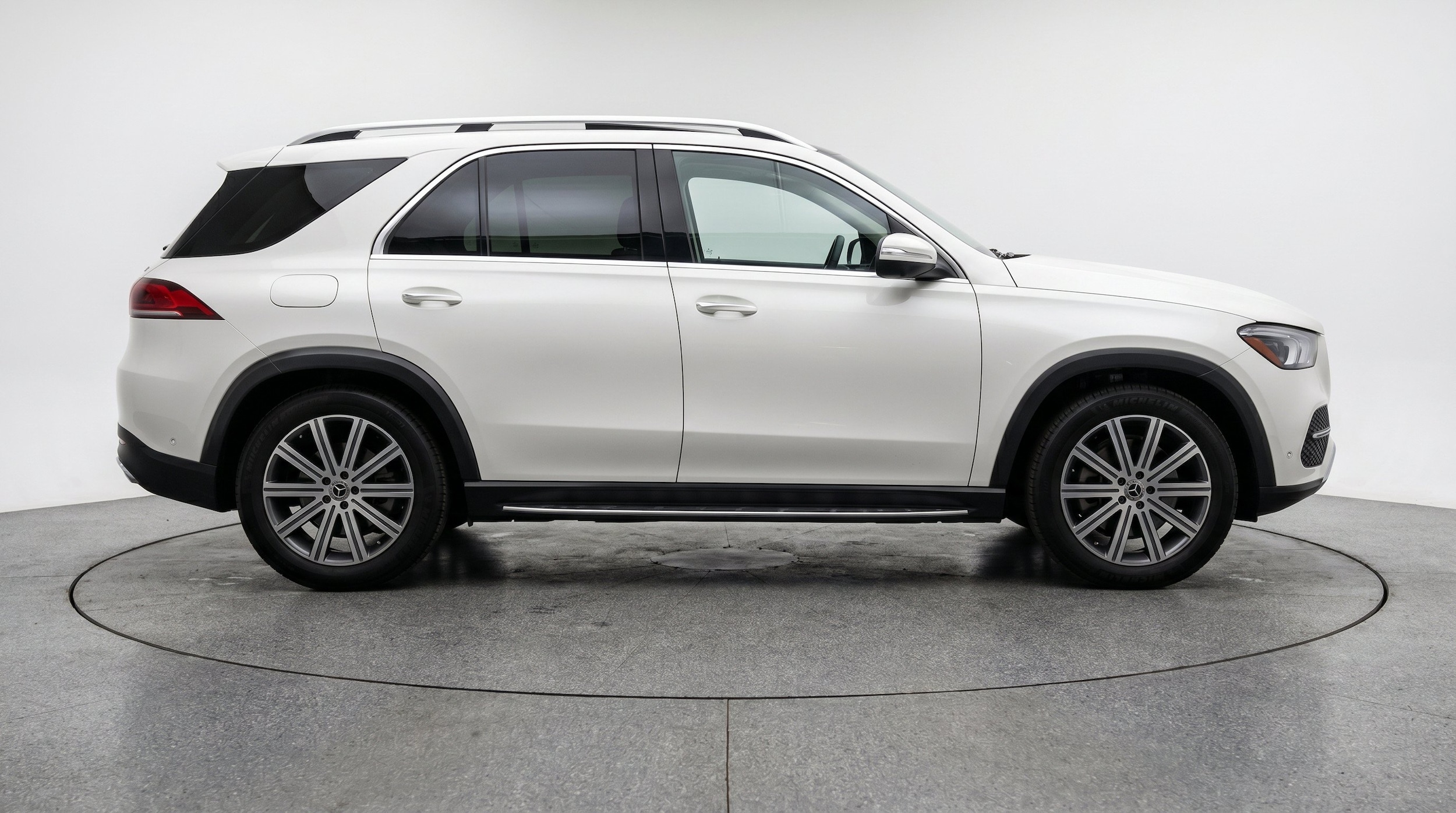 Thumbnail: 2026 Mercedes-Benz GLE - 11