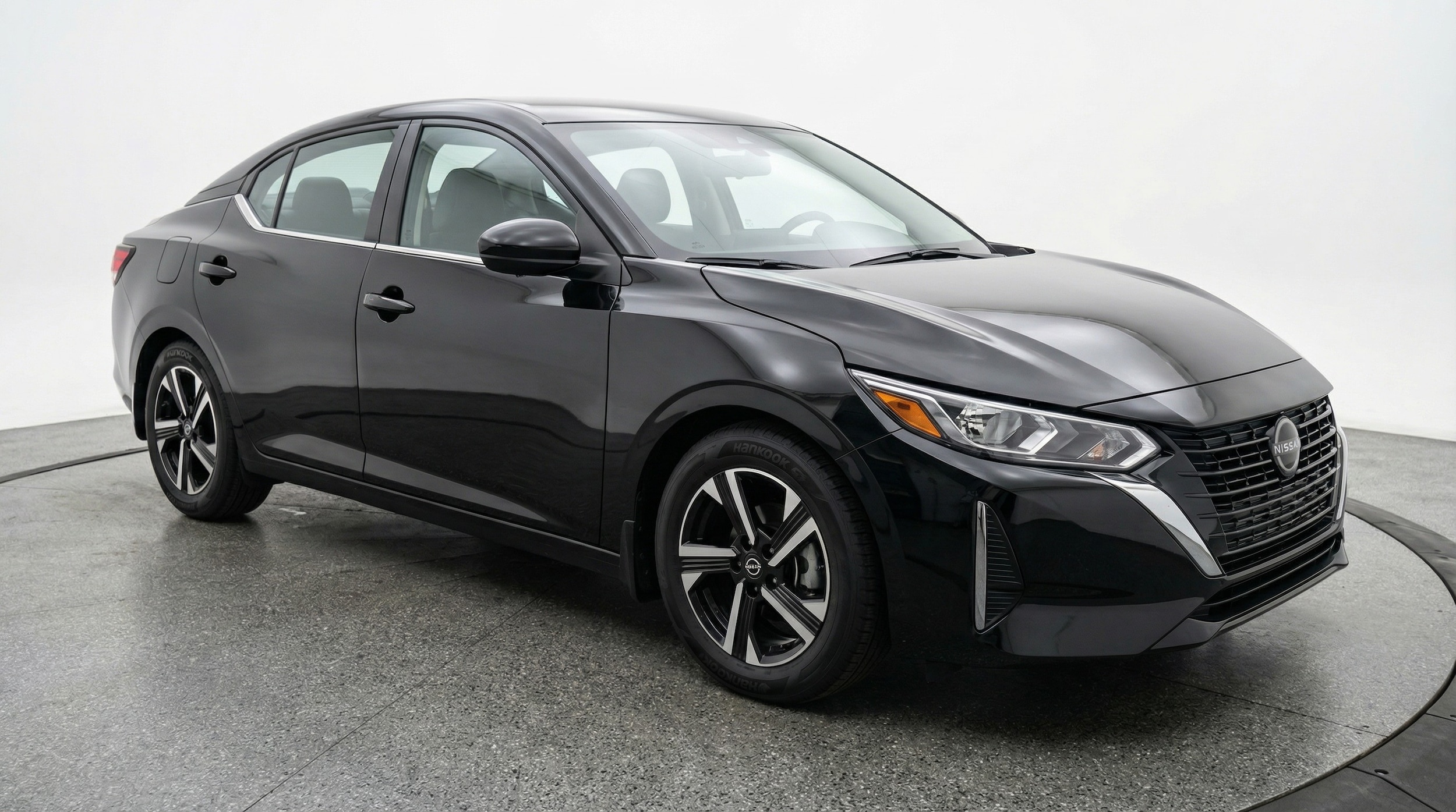 Thumbnail: 2025 Nissan Sentra - 1