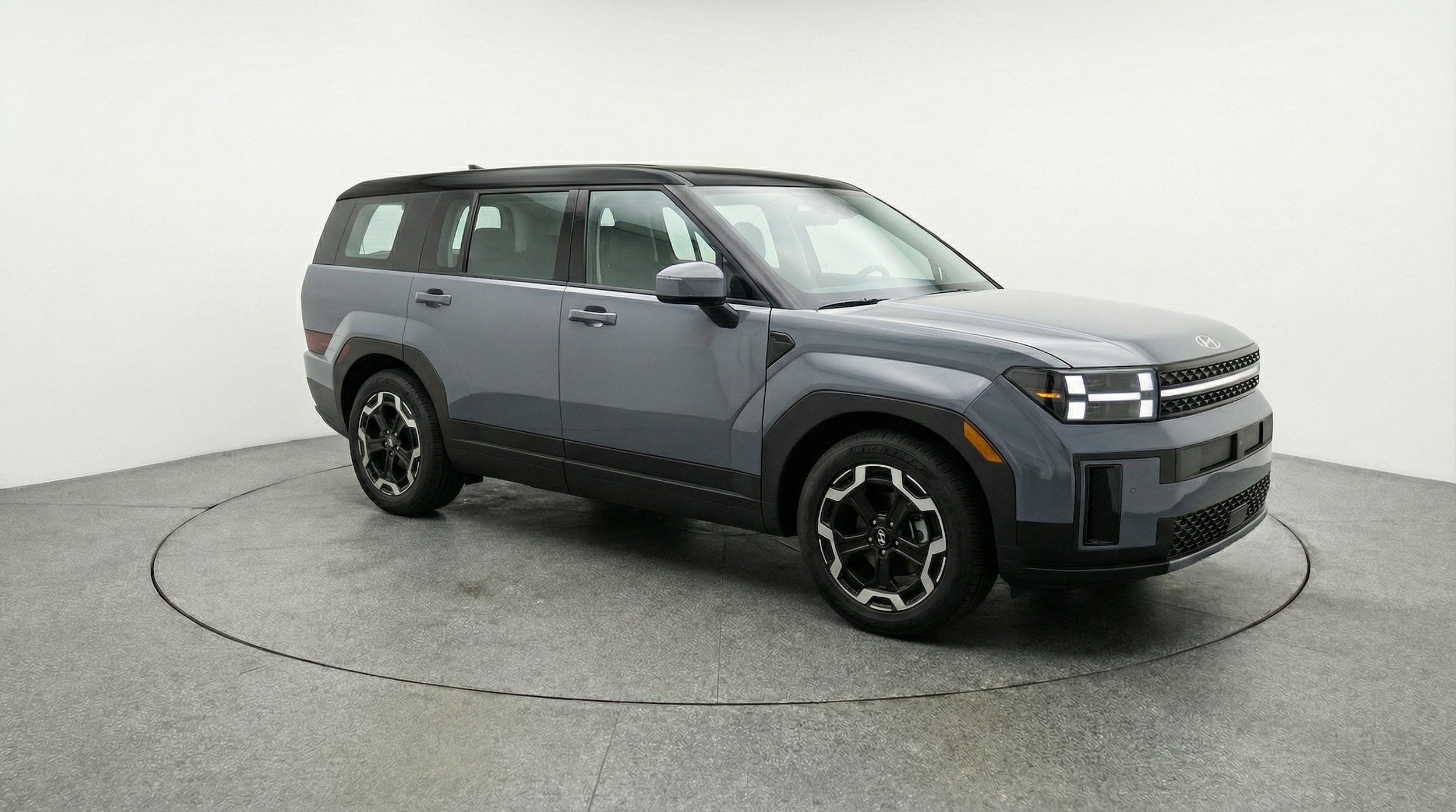 Thumbnail: 2025 Hyundai Santa Fe - 1
